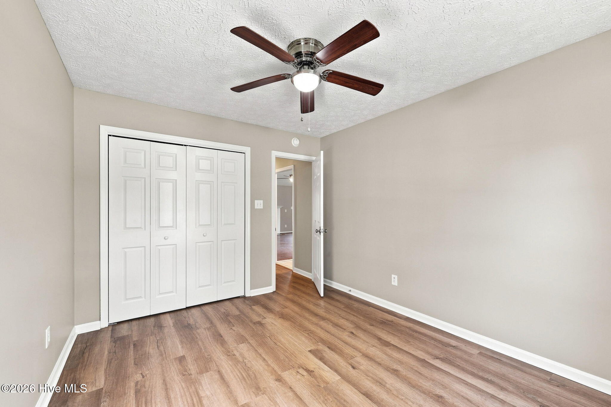 300 Foxhall Road Property Photo 32