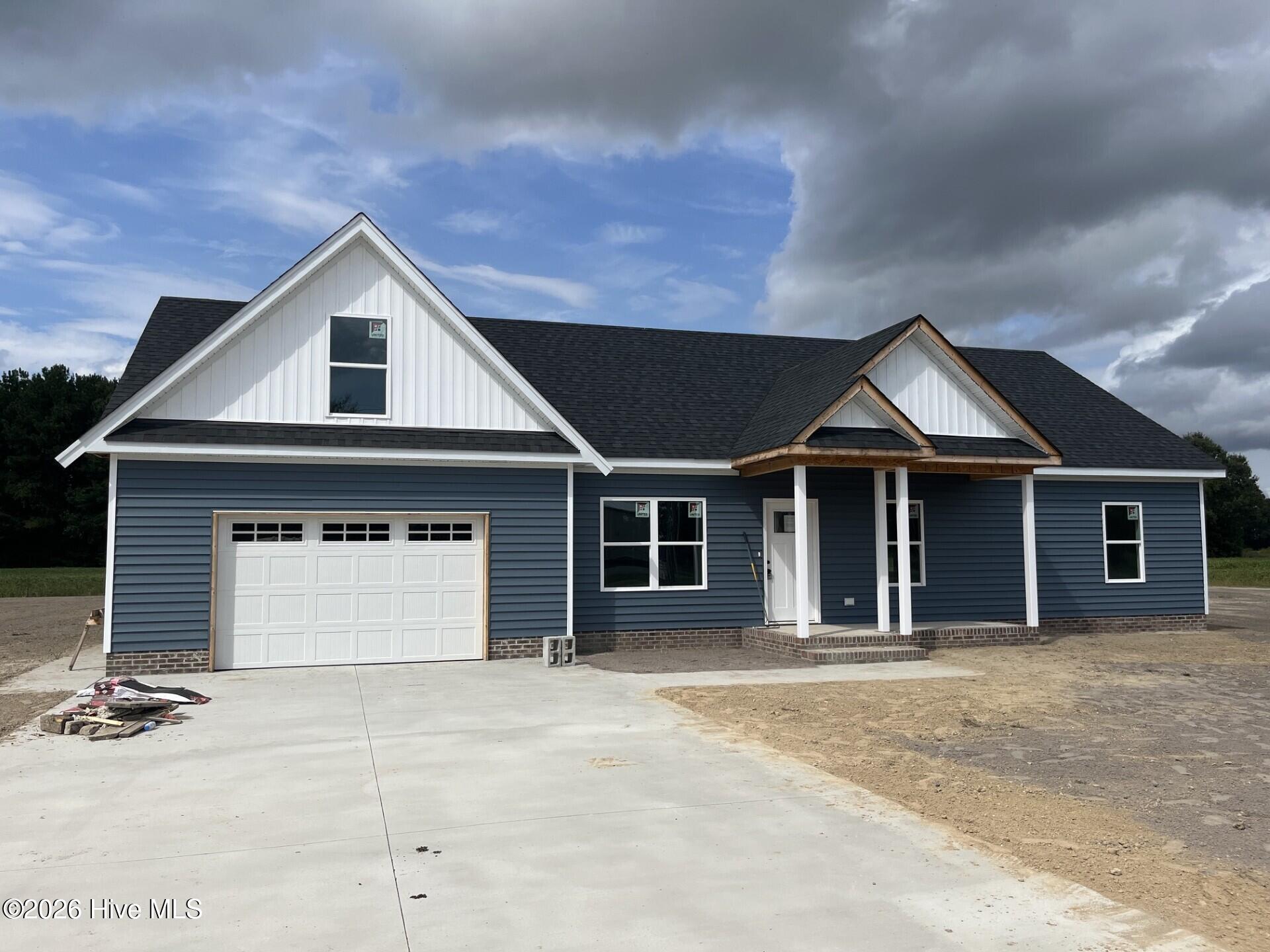 580 Foreman Bundy Road Property Photo 1
