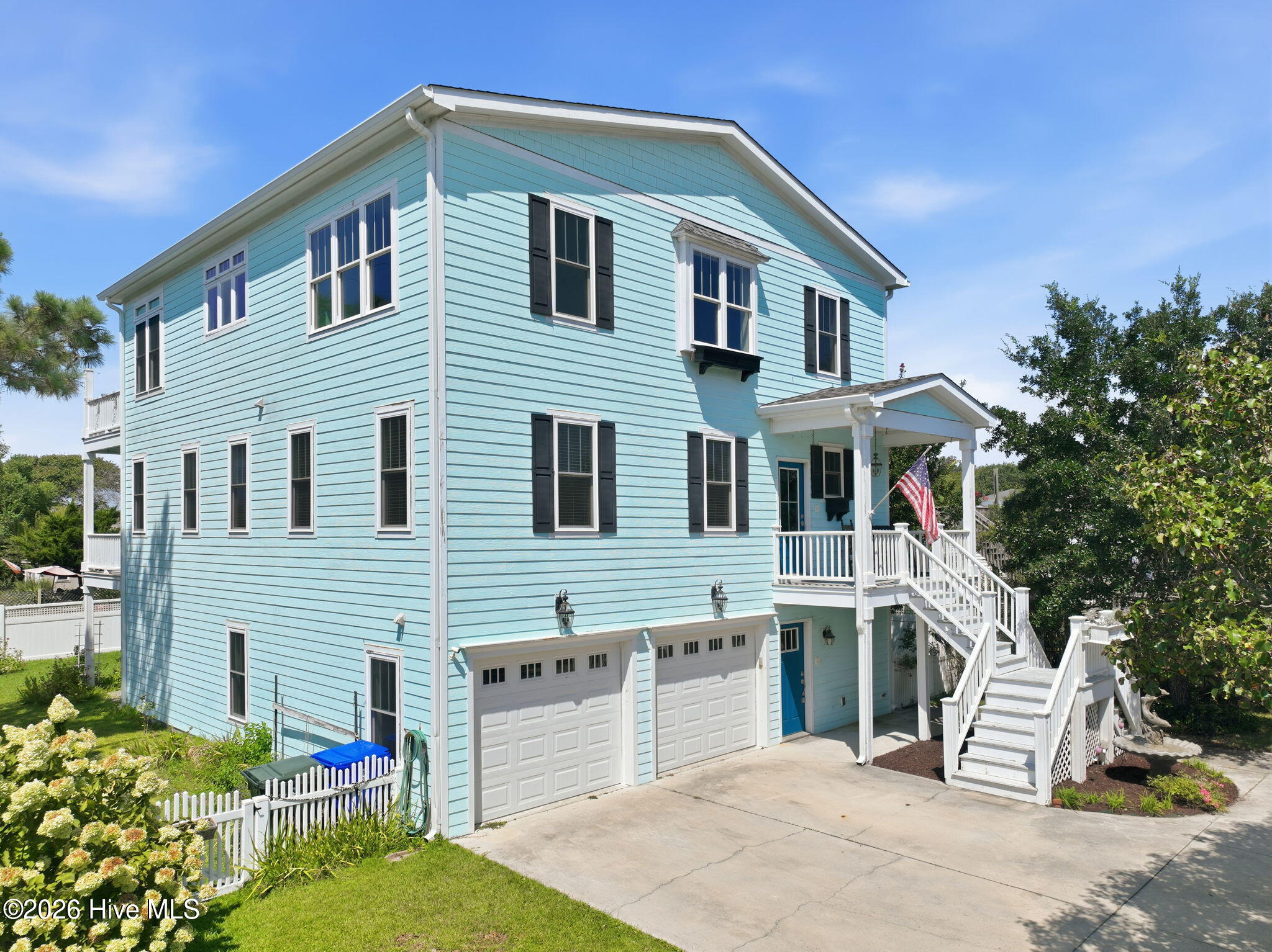 1536 Ann Street Property Photo 8