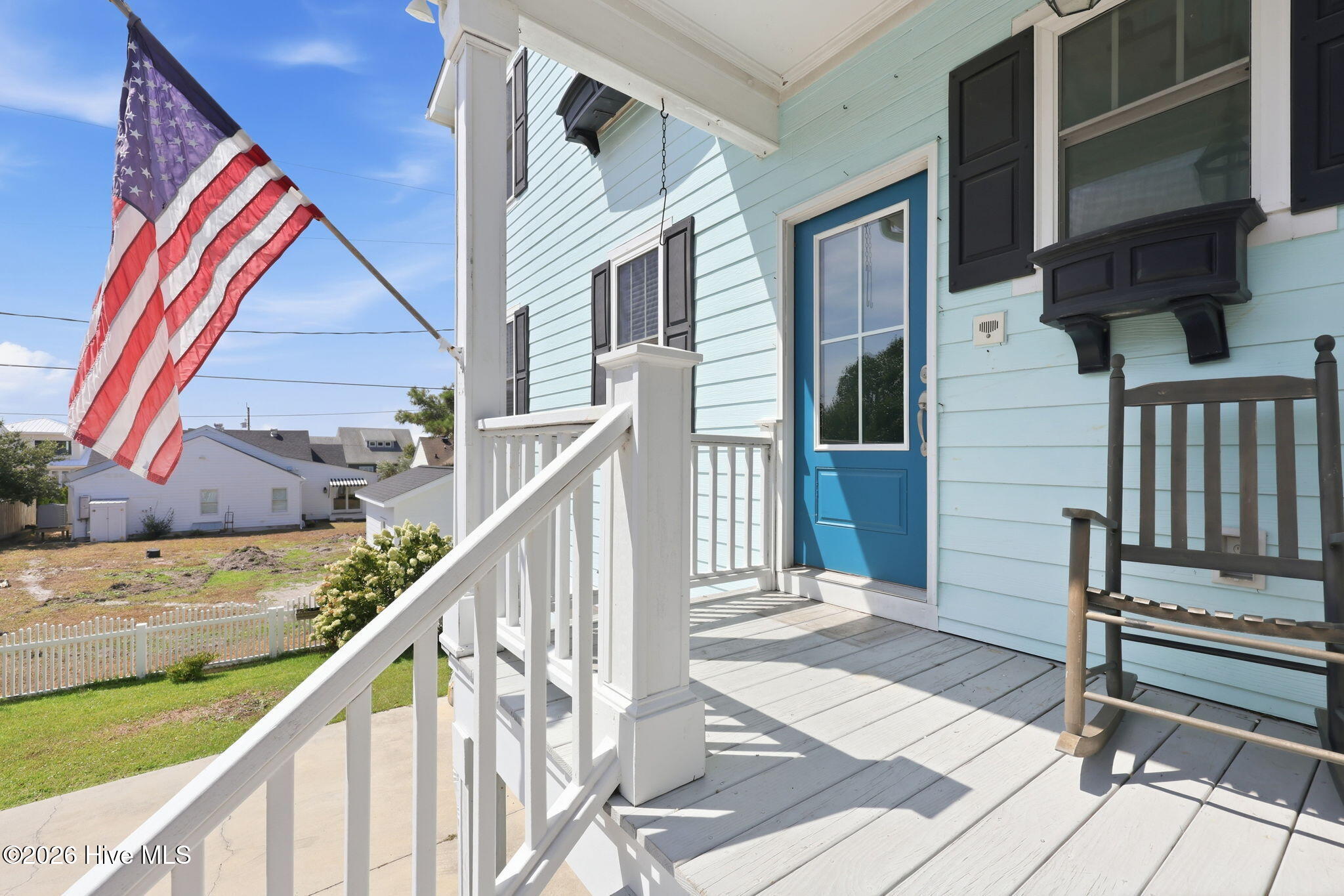 1536 Ann Street Property Photo 10