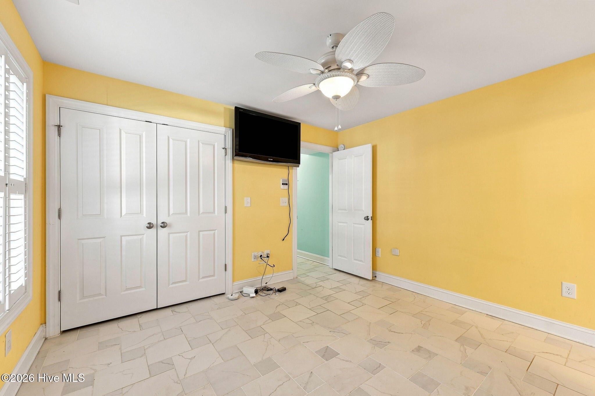 1536 Ann Street Property Photo 14