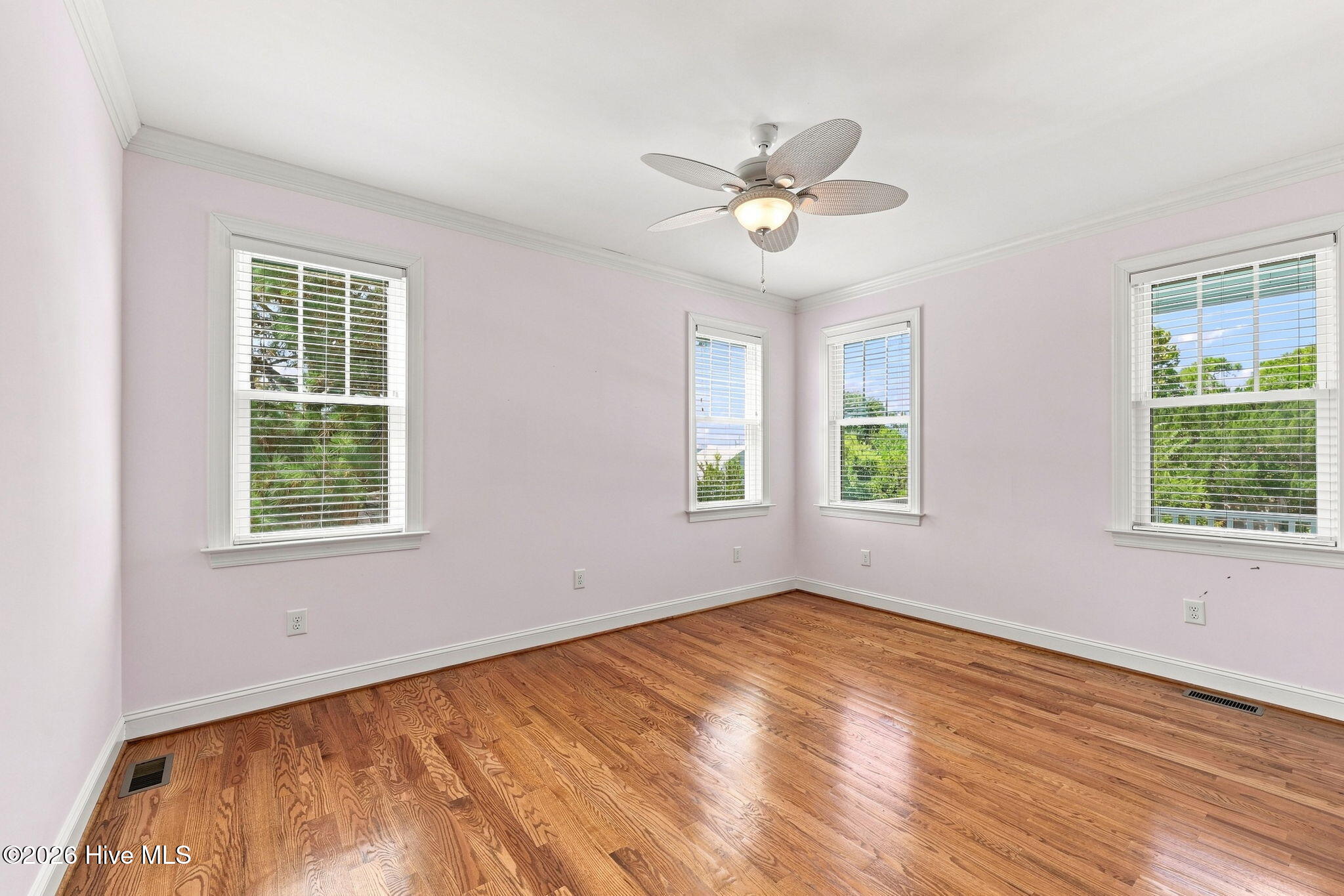 1536 Ann Street Property Photo 25
