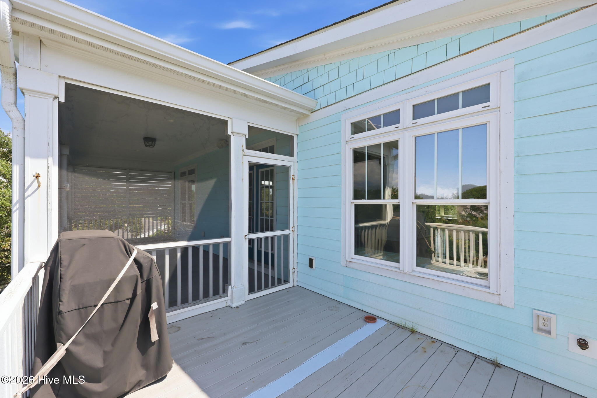 1536 Ann Street Property Photo 58
