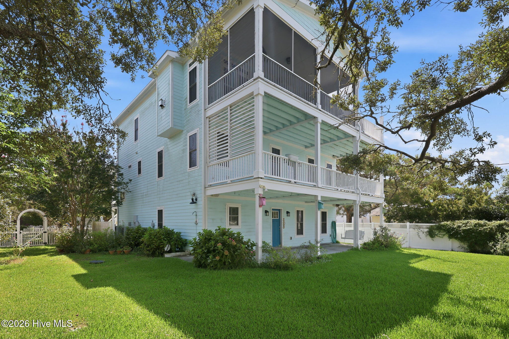 1536 Ann Street Property Photo 60