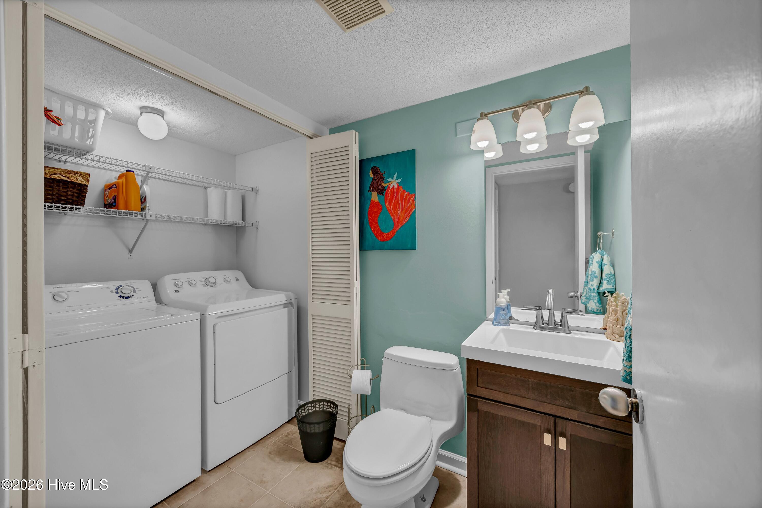 1030 Birch Creek Drive Property Photo 16