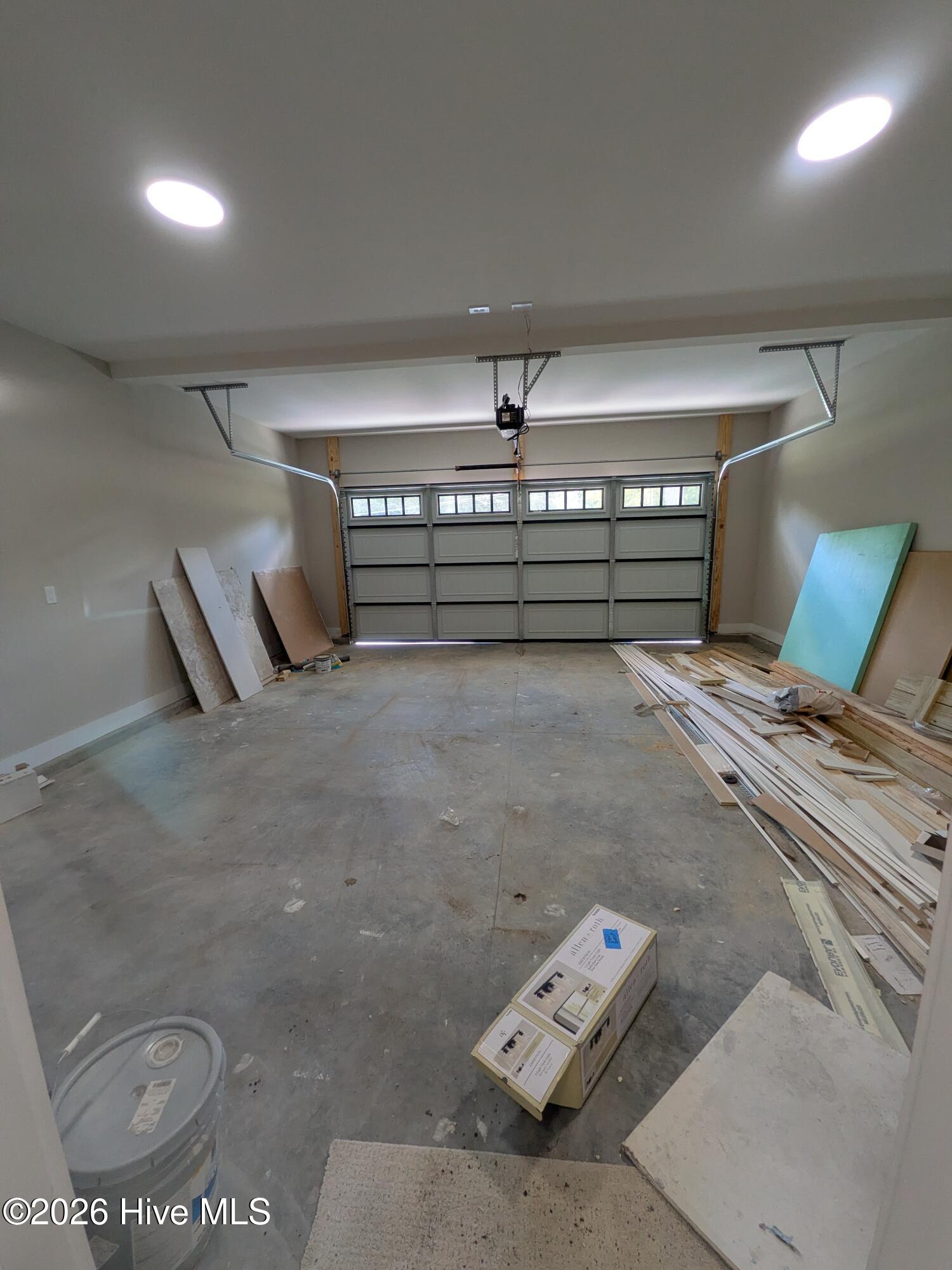 650 S Mechanic Street Property Photo 18