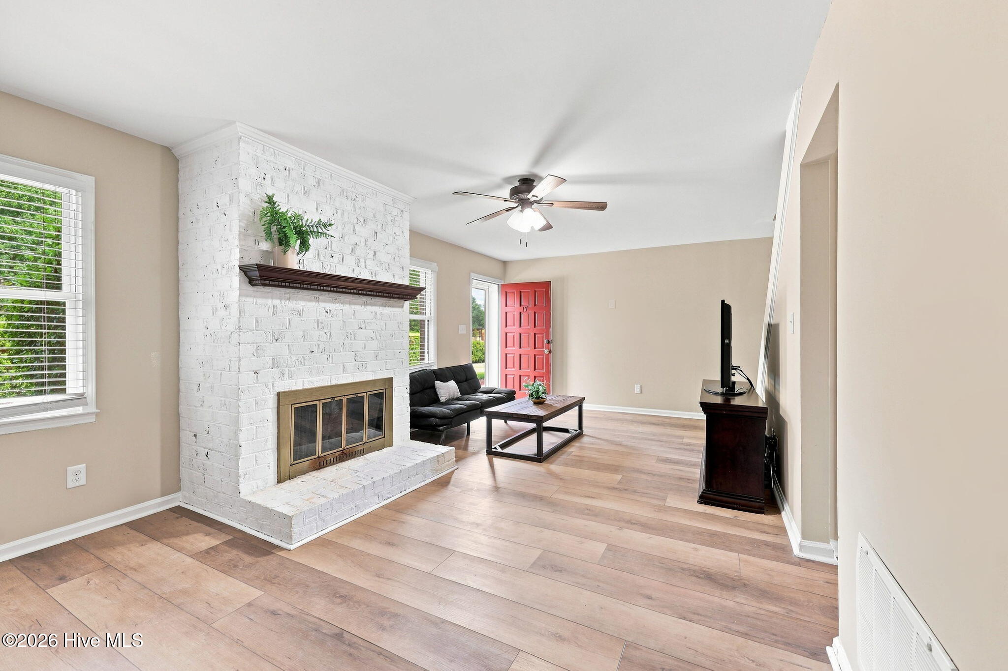 17 Scott Street Property Photo 9