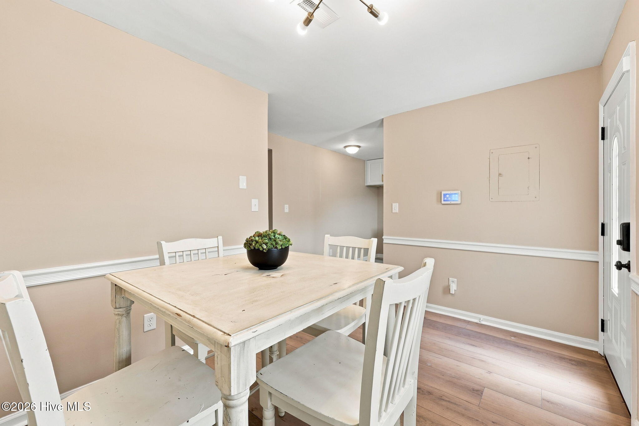 17 Scott Street Property Photo 13