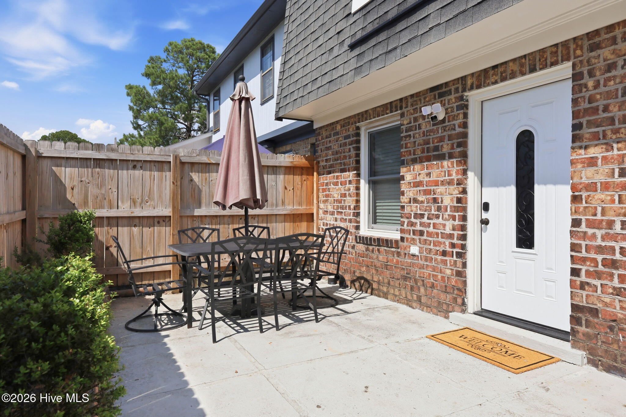 17 Scott Street Property Photo 35