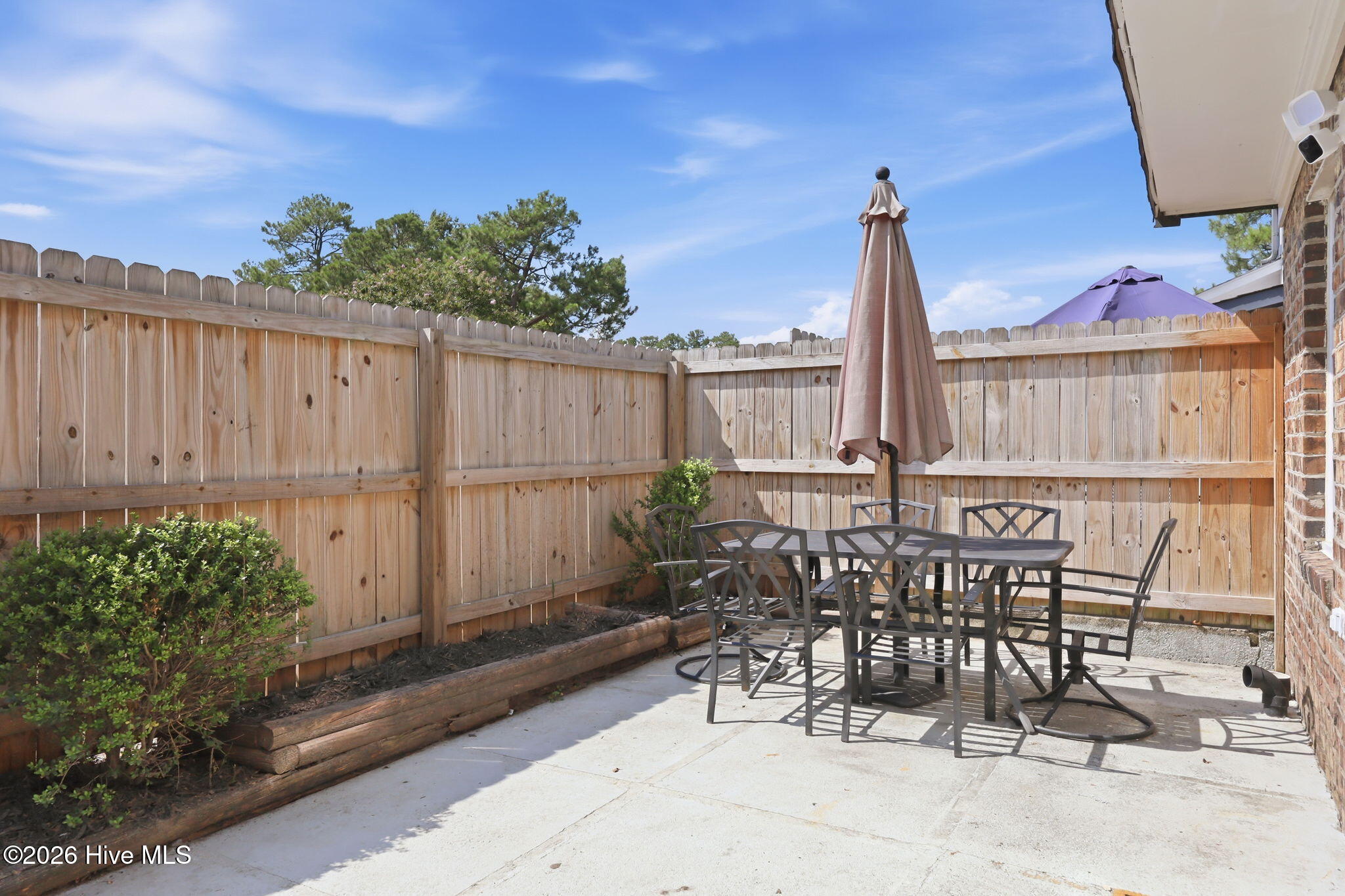 17 Scott Street Property Photo 36