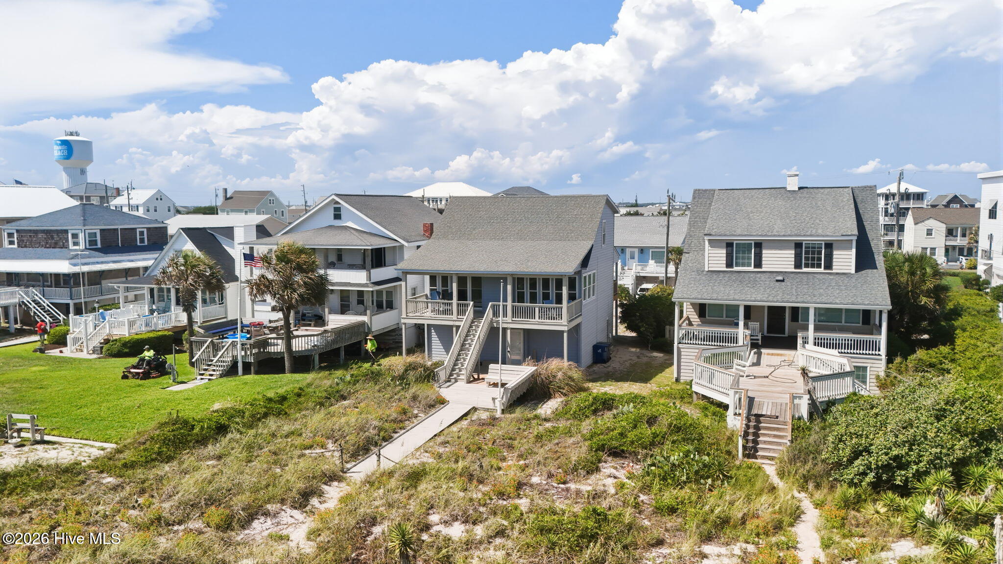 214 E Boardwalk Boulevard Property Photo 16