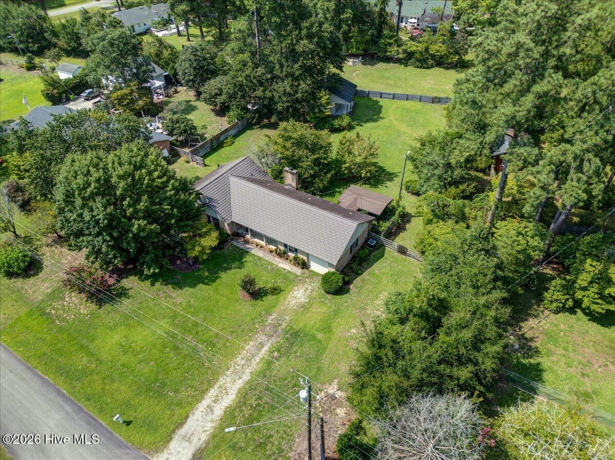 4904 Hillandale Road Property Photo 2