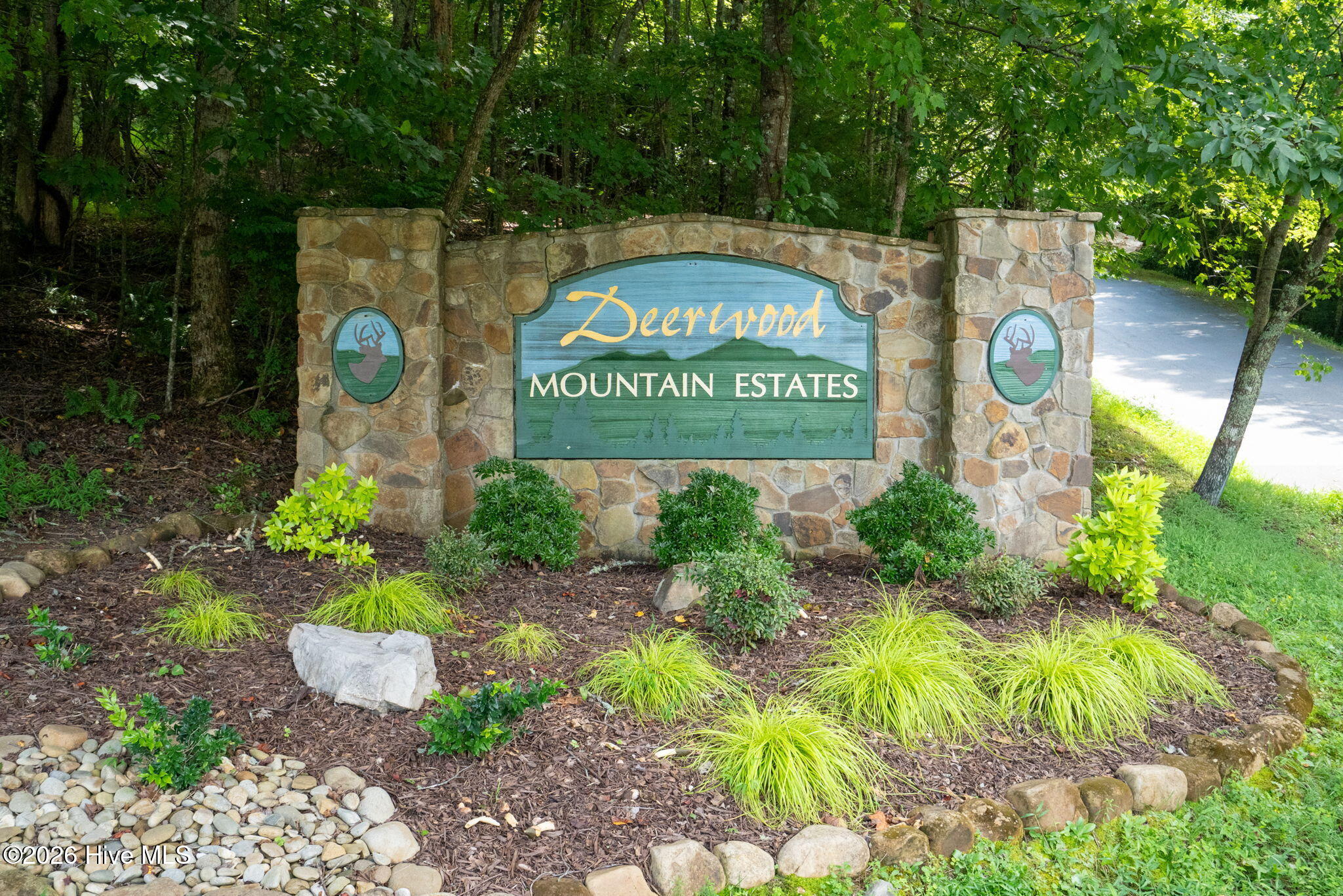 55 Buck Ridge Drive Property Photo 7