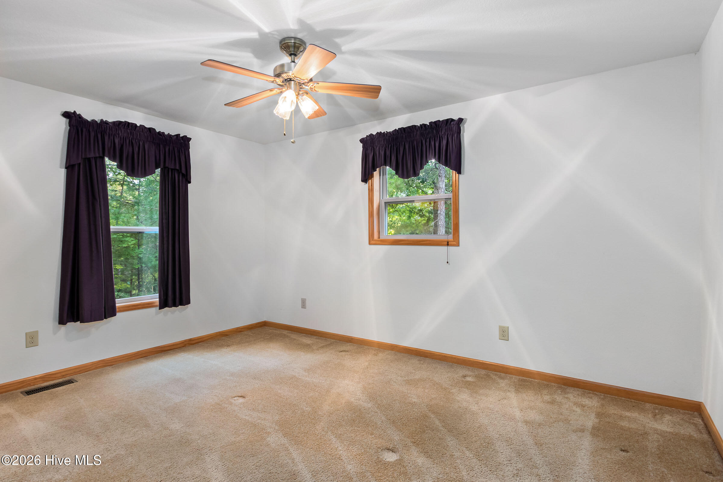 320 Windy Ridge Lane Property Photo 18