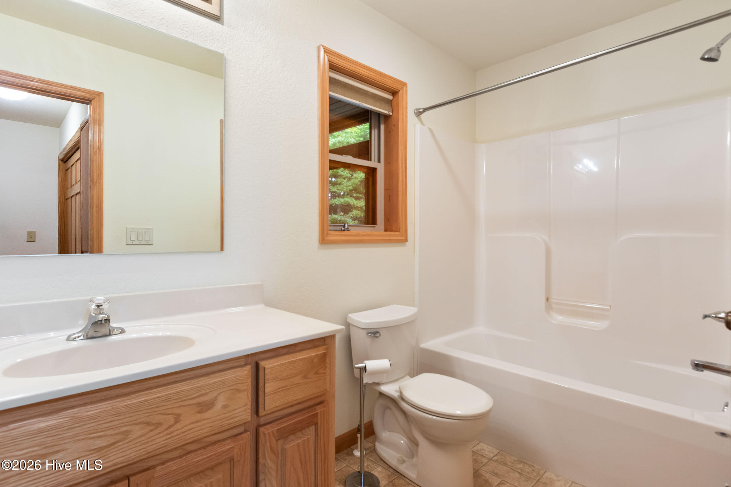 320 Windy Ridge Lane Property Photo 22