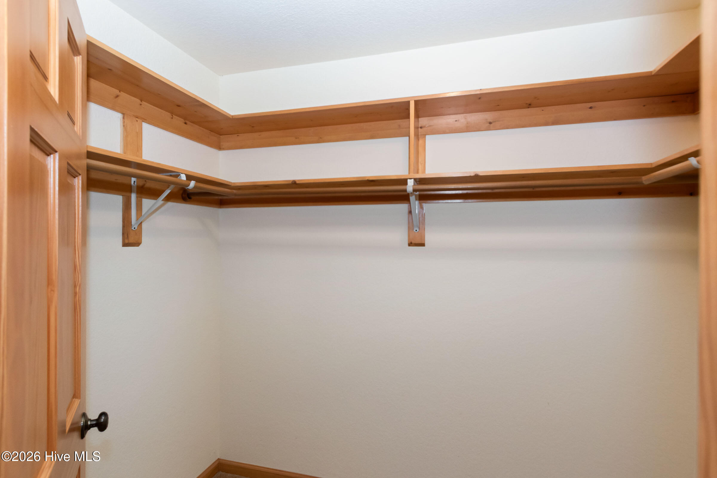 320 Windy Ridge Lane Property Photo 28