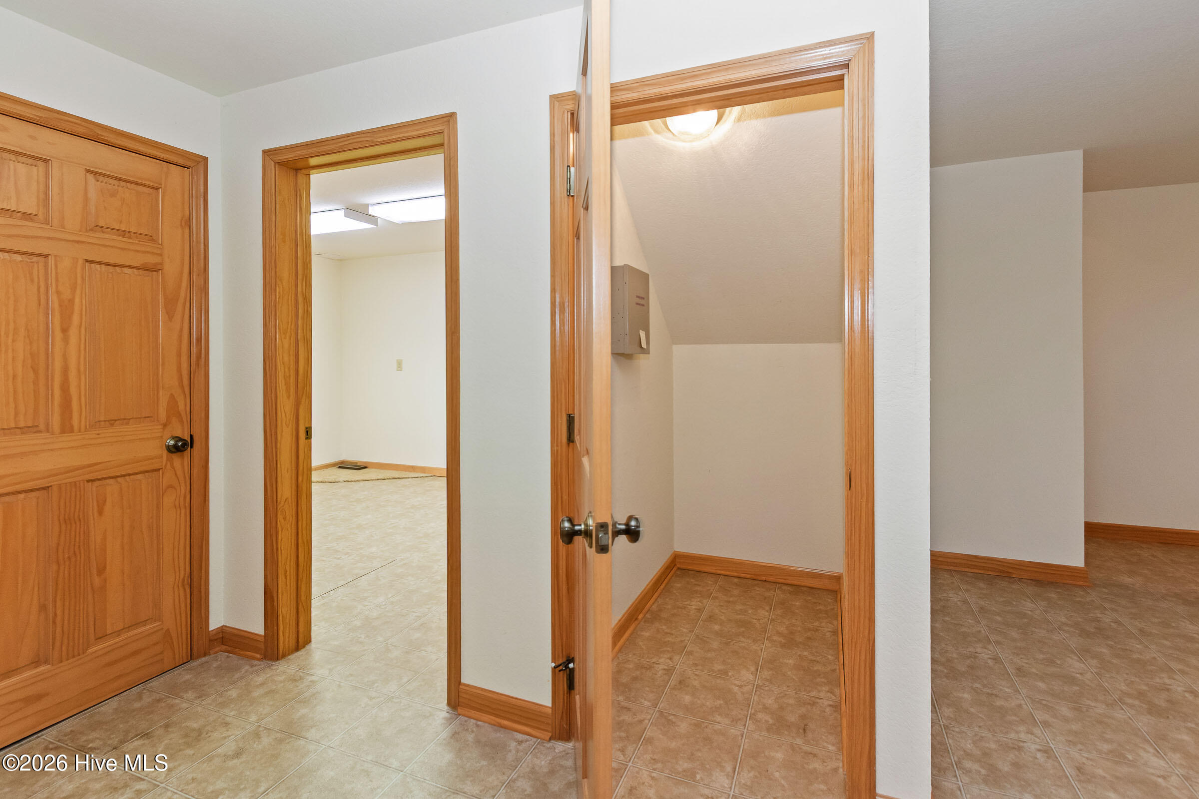320 Windy Ridge Lane Property Photo 44