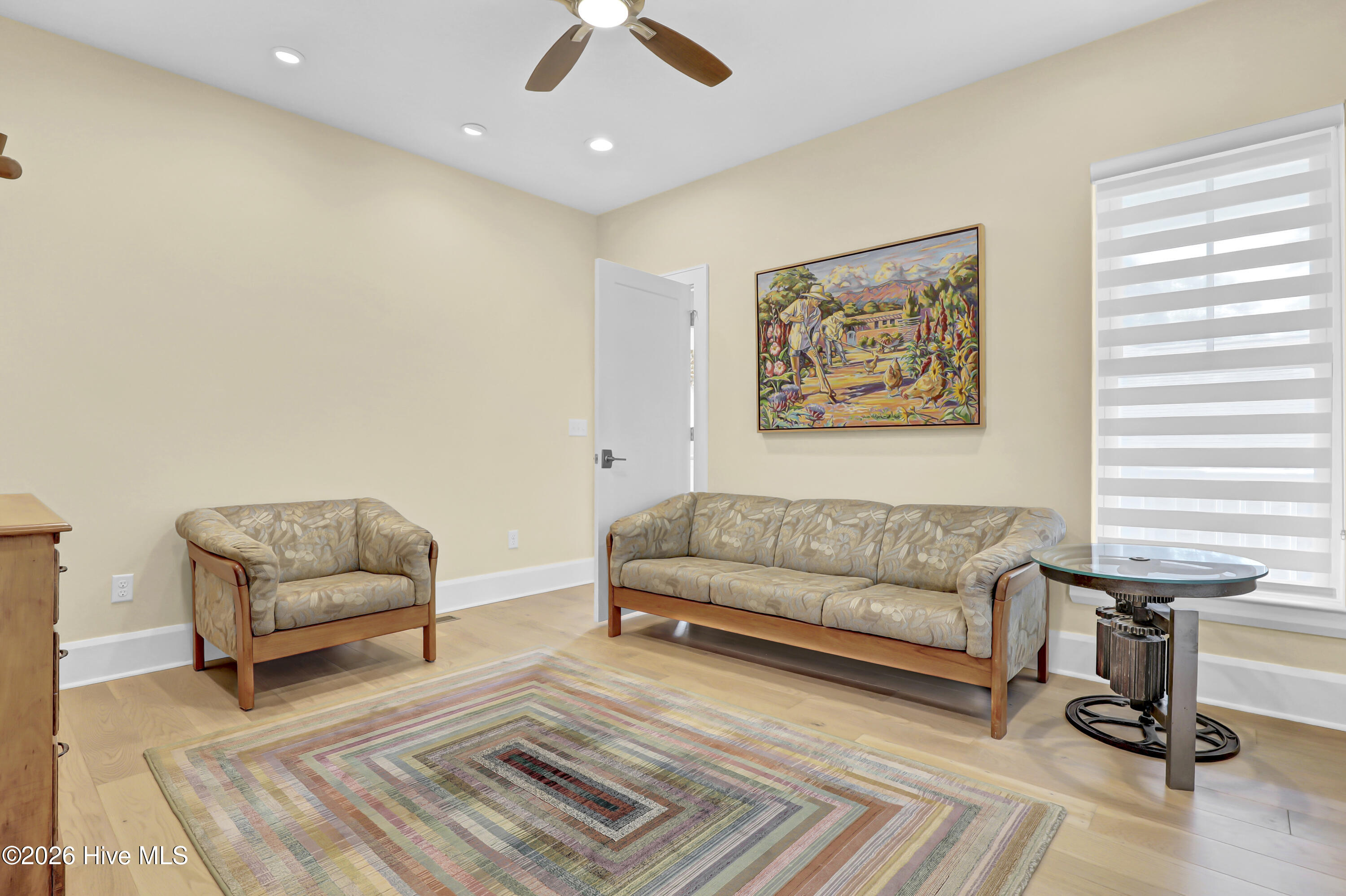 630 Ravenswood Road Property Photo 13