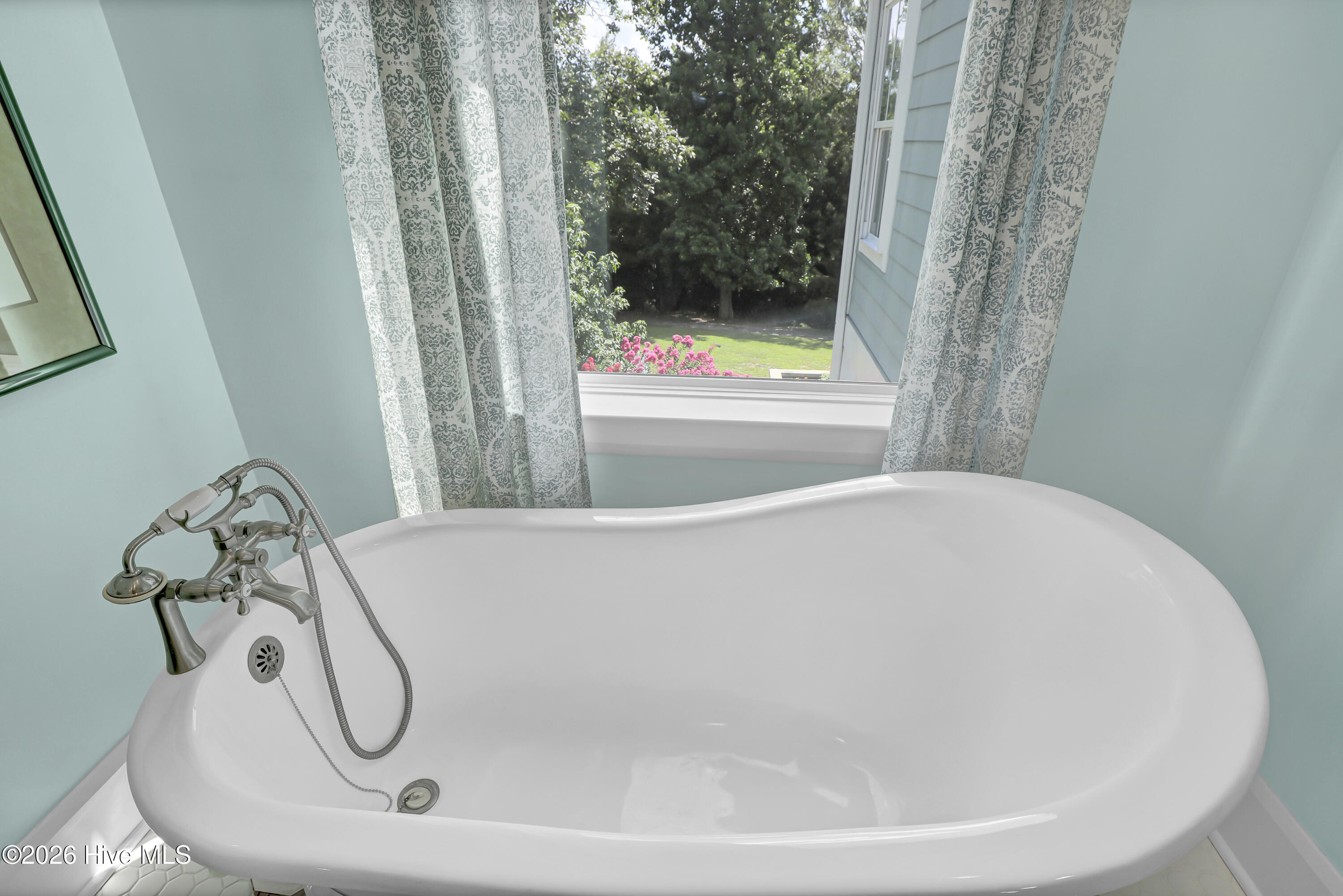 630 Ravenswood Road Property Photo 33