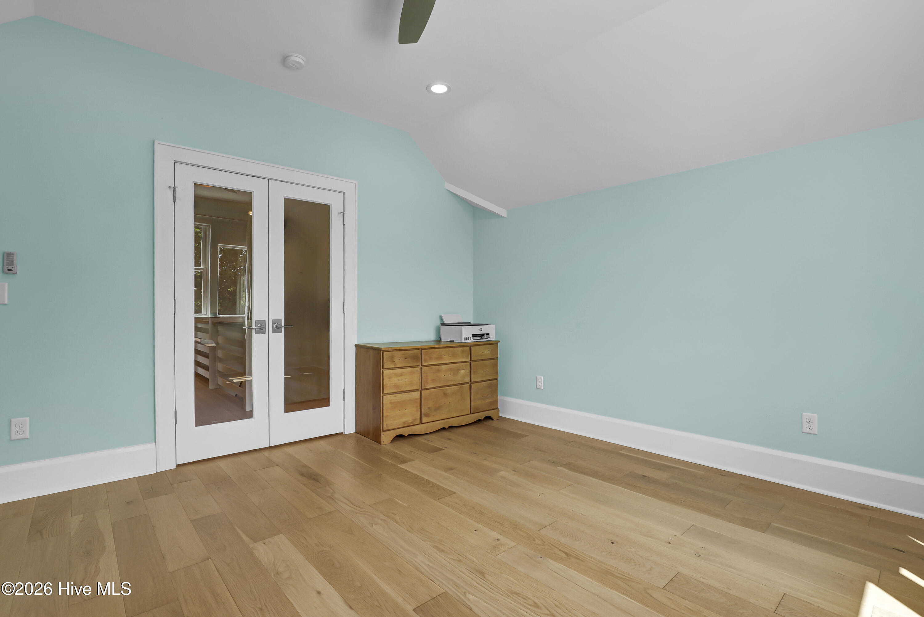 630 Ravenswood Road Property Photo 46