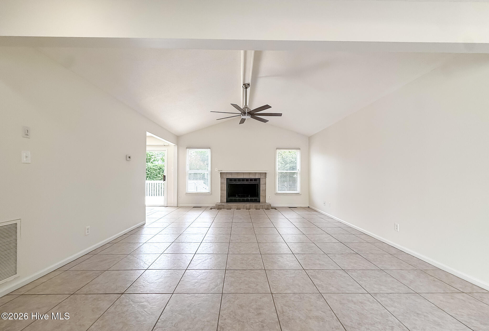 5 Bridle Path Circle Property Photo 8