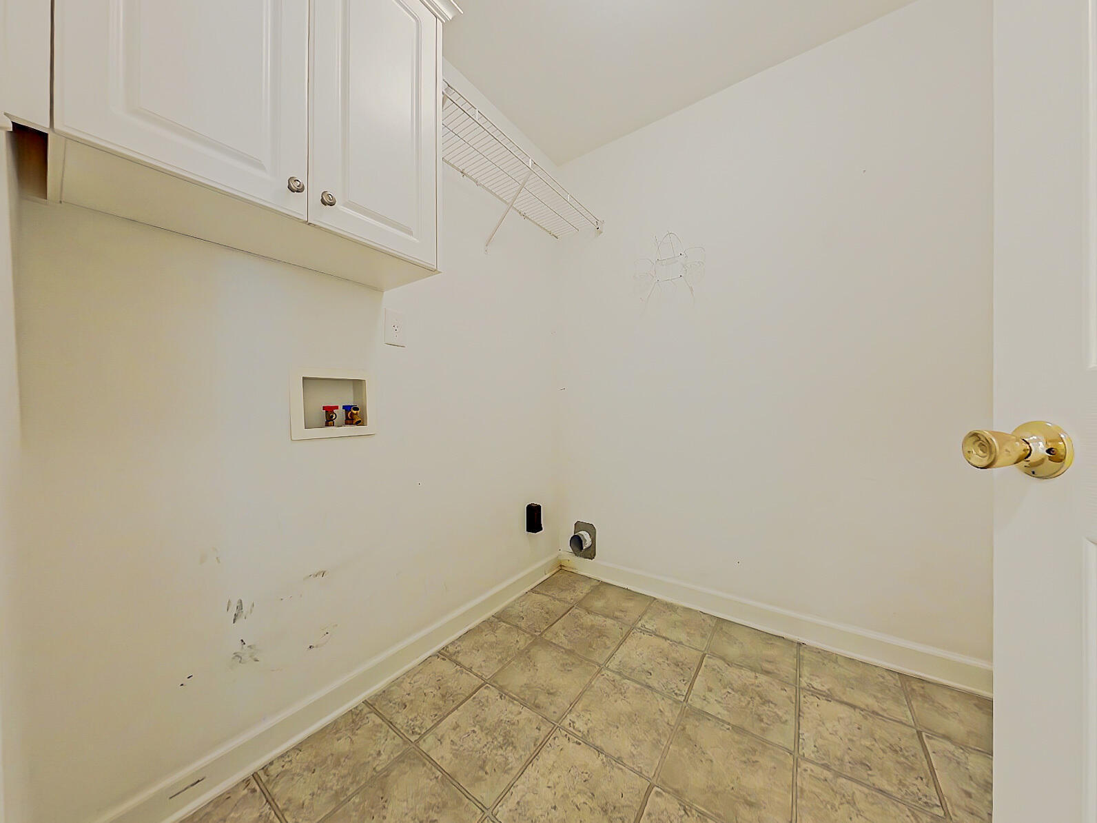 615 Ventana Drive Property Photo 2