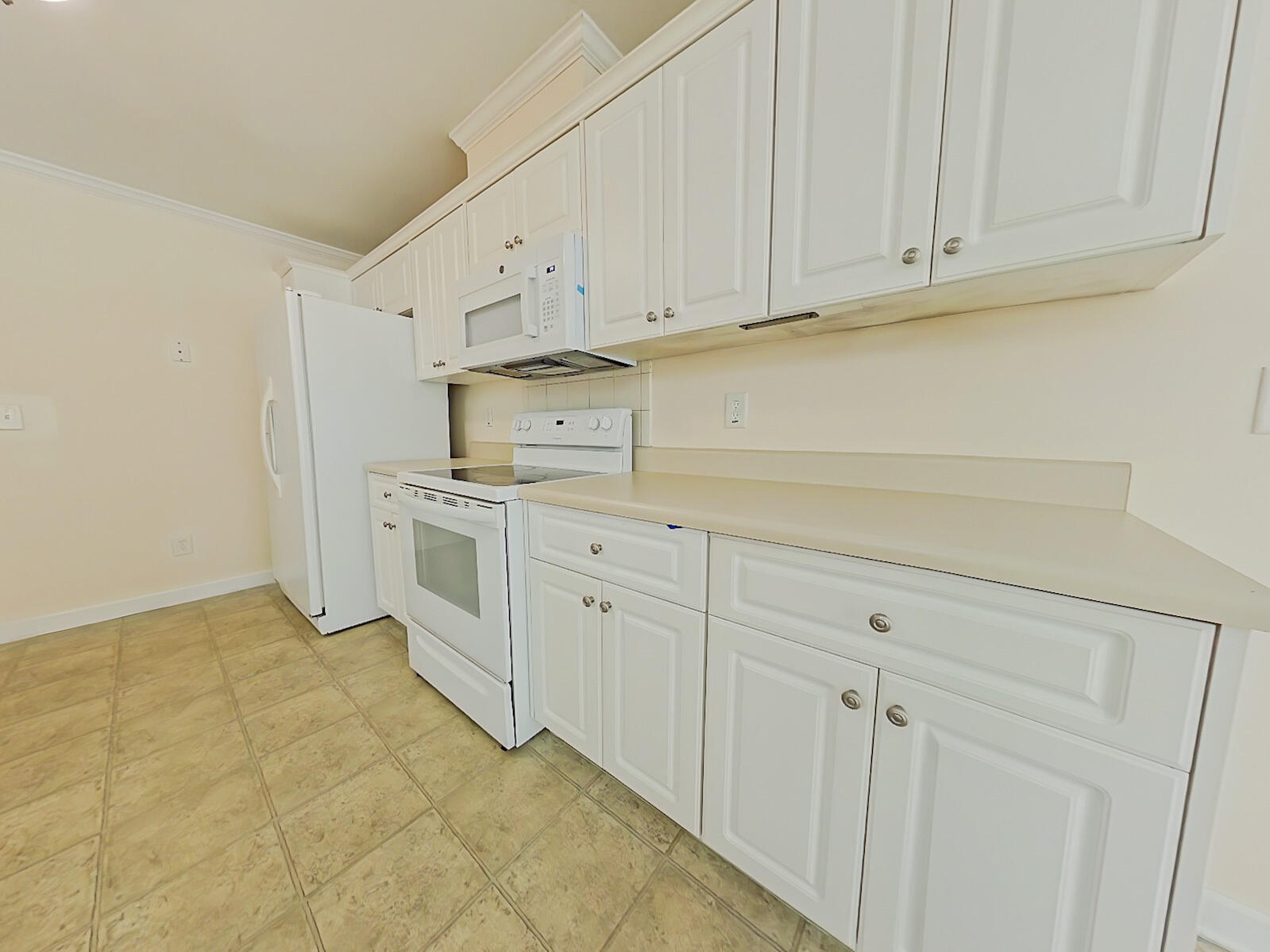 615 Ventana Drive Property Photo 11