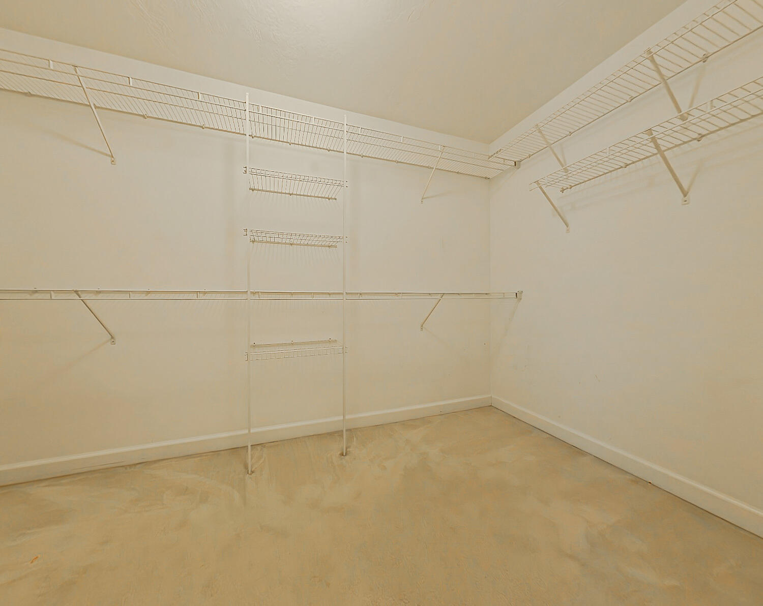 615 Ventana Drive Property Photo 15