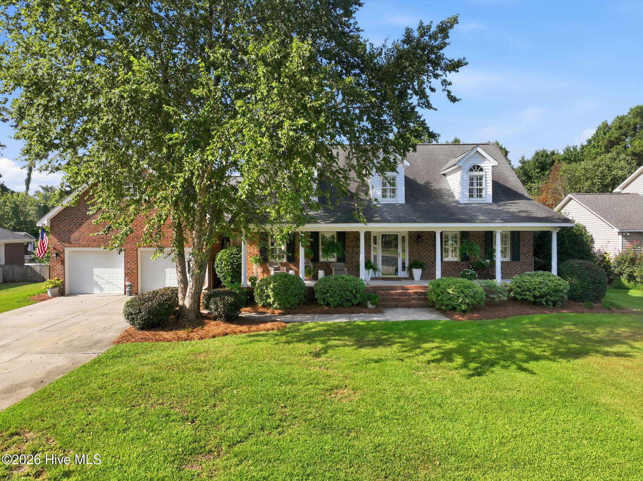 1611 Sanderling Drive Property Photo 1