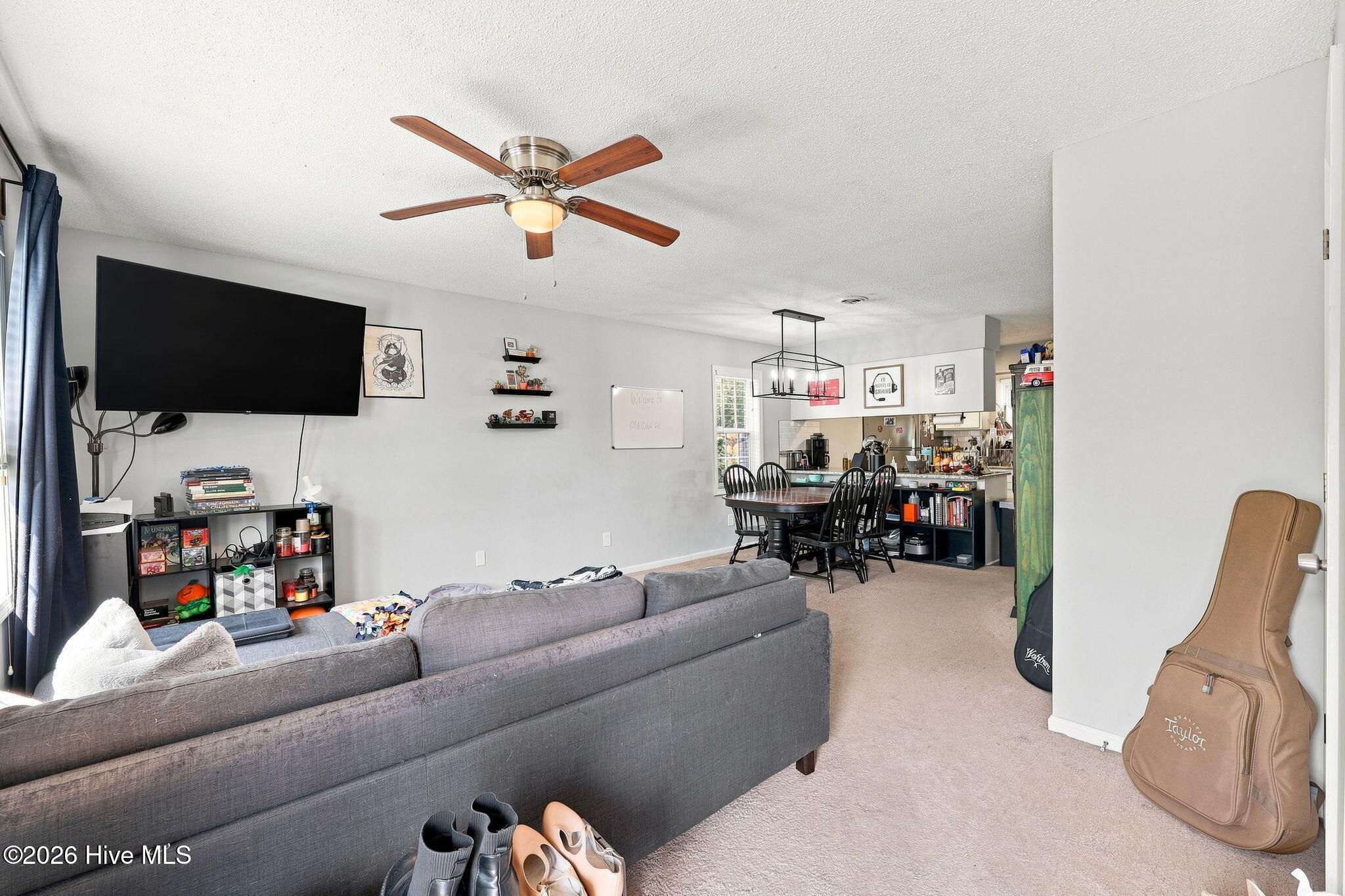 208 Old Oak Road Property Photo 4