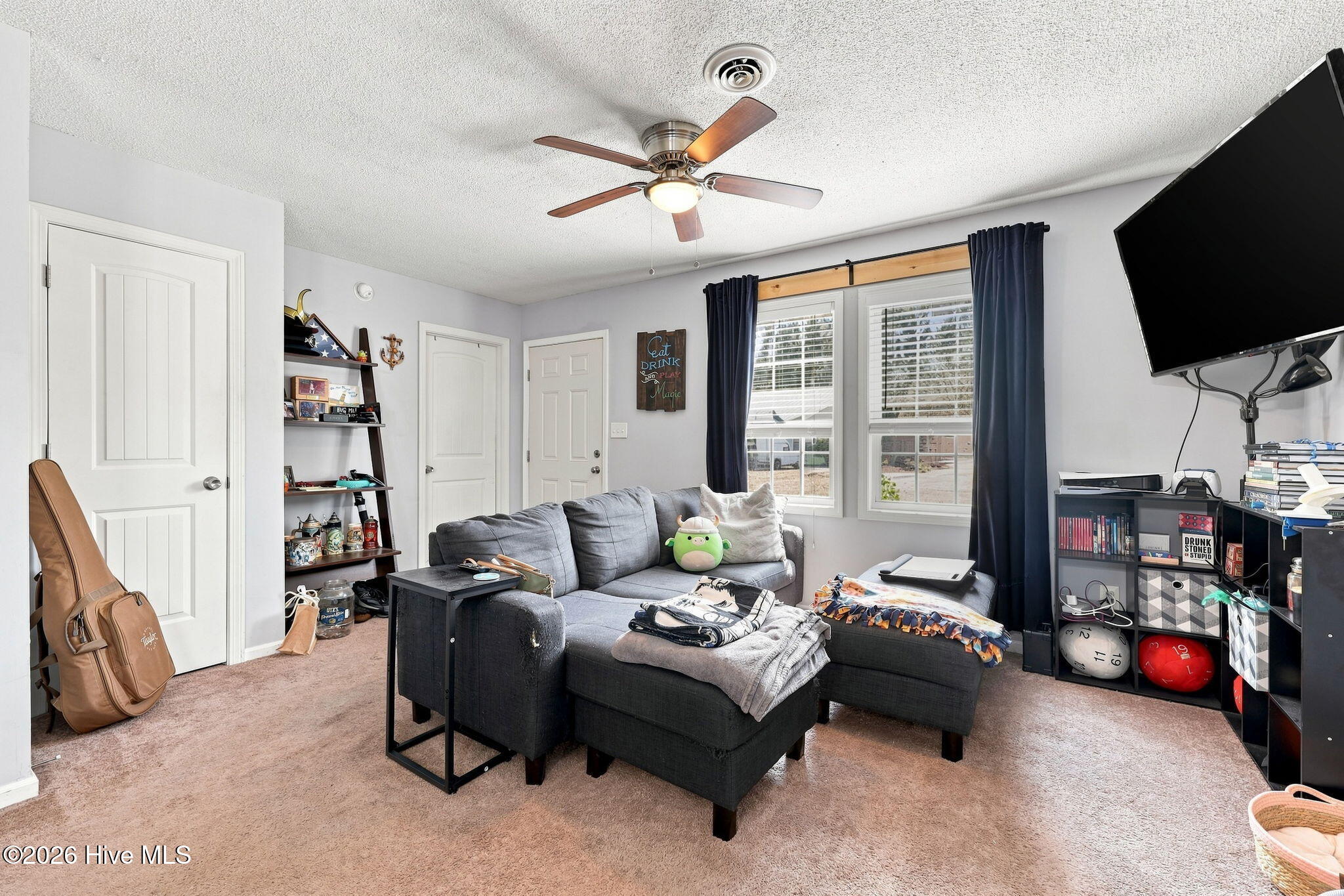 208 Old Oak Road Property Photo 6
