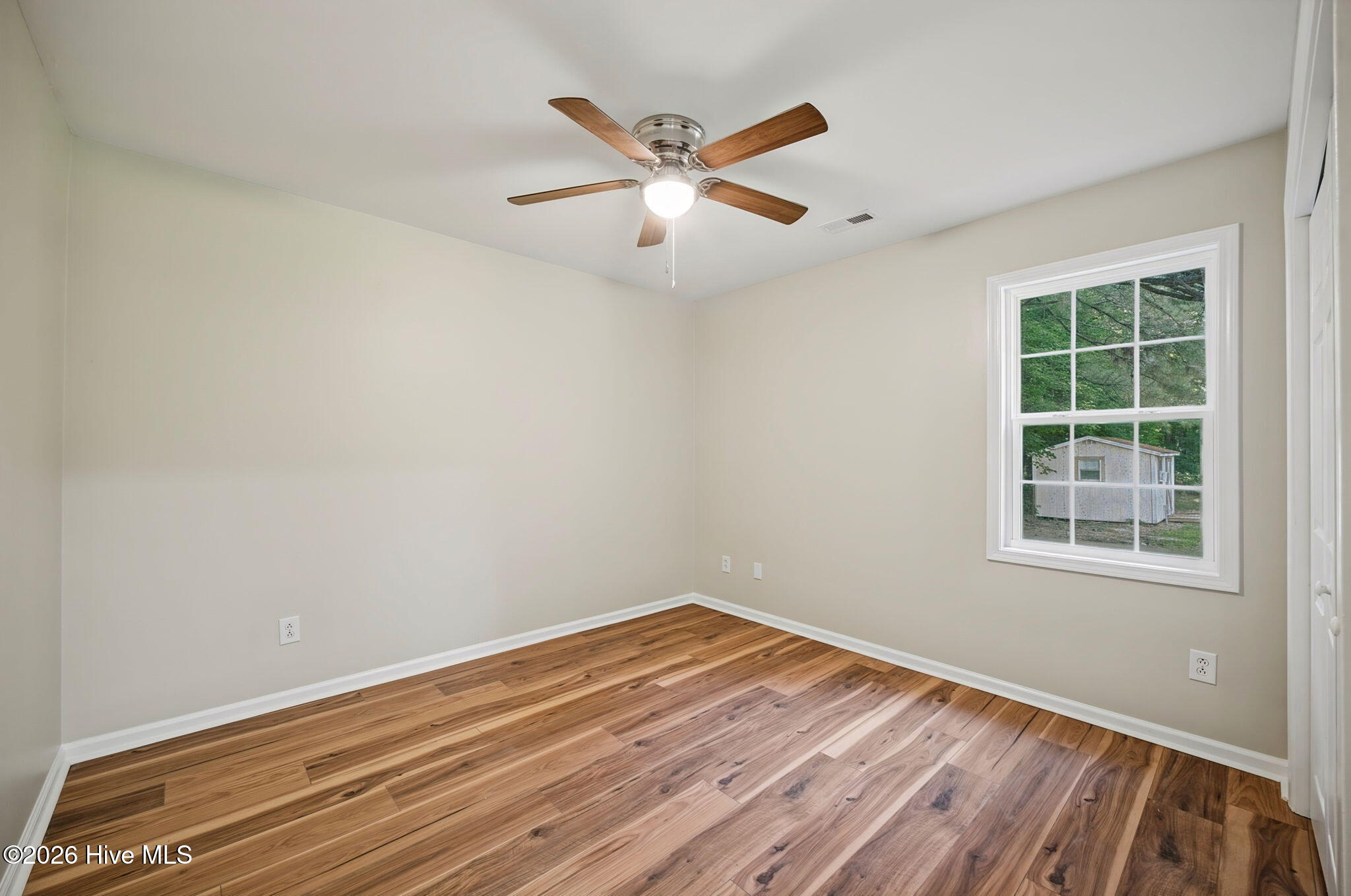 404 Betty Drive Property Photo 15