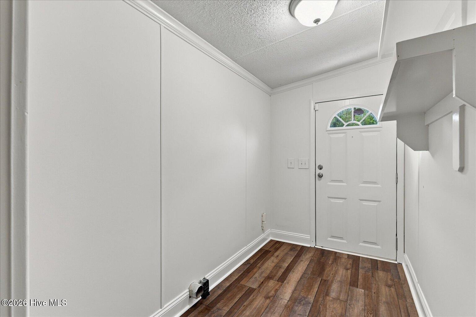 420 Royal Way Se Property Photo 10