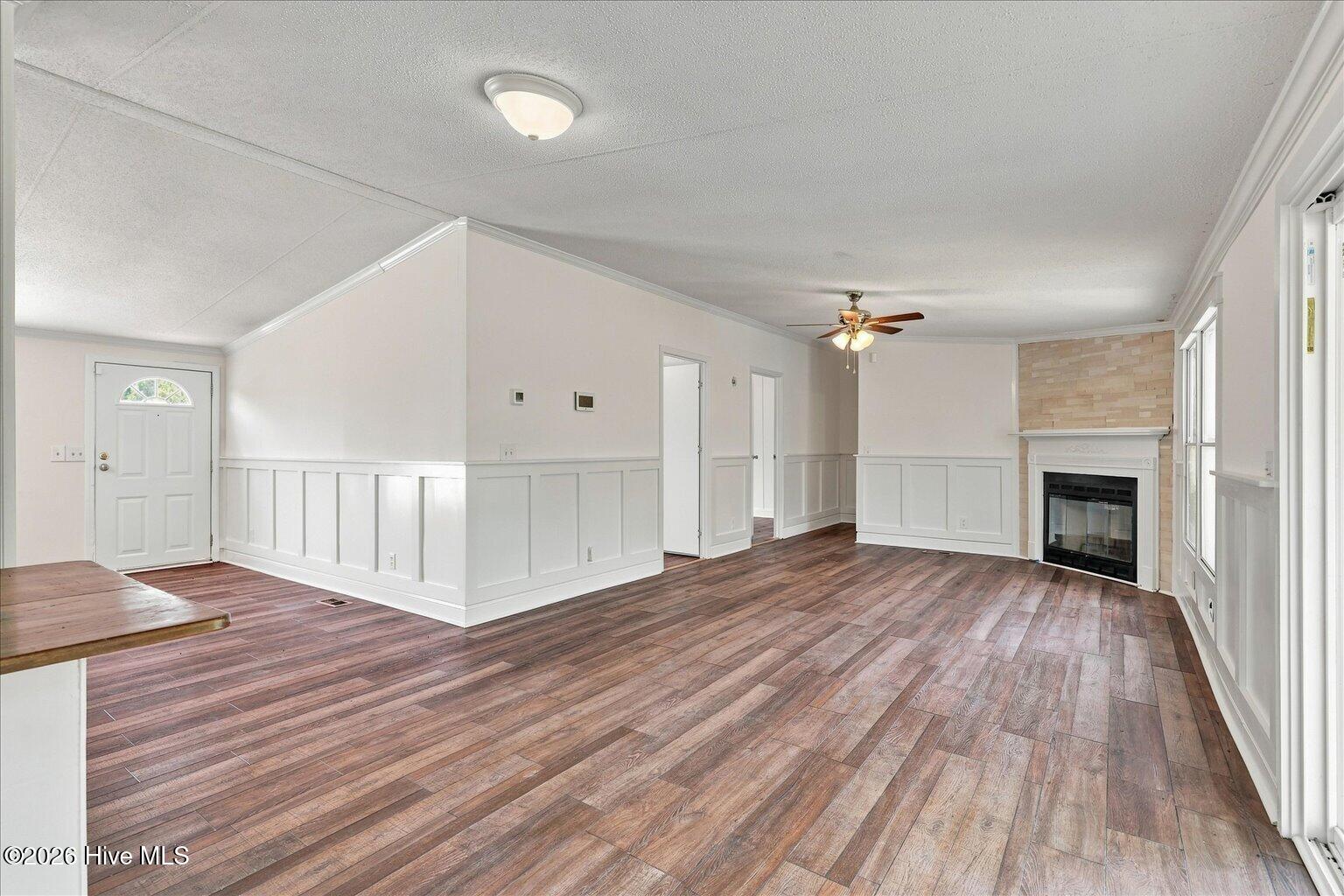 420 Royal Way Se Property Photo 11