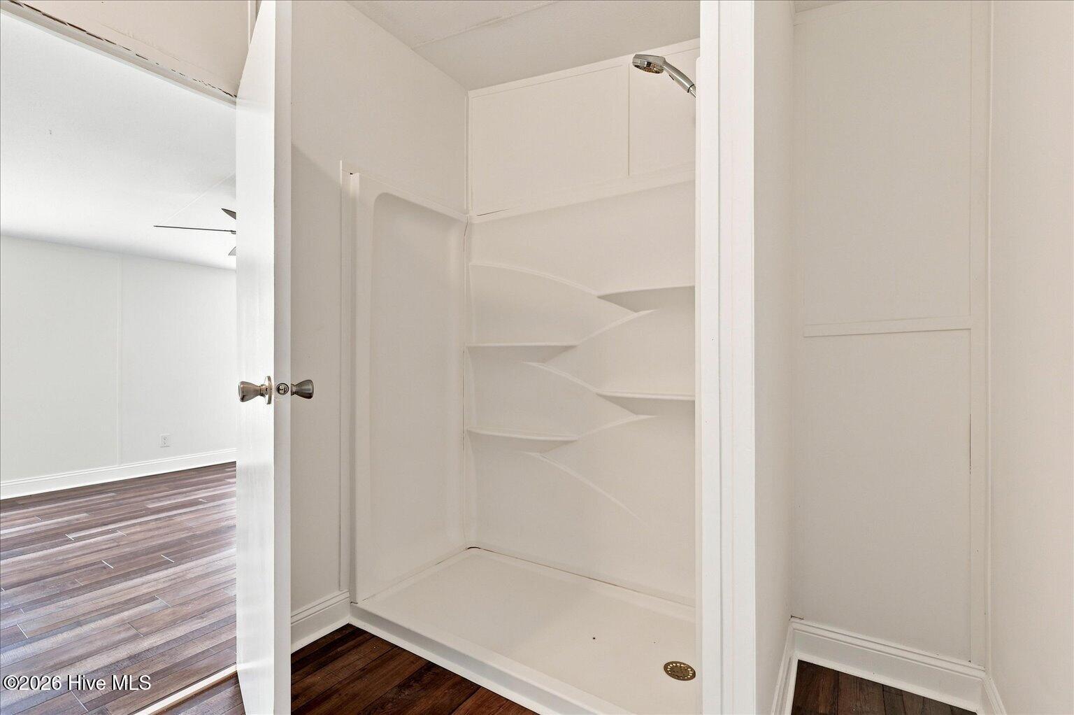 420 Royal Way Se Property Photo 20