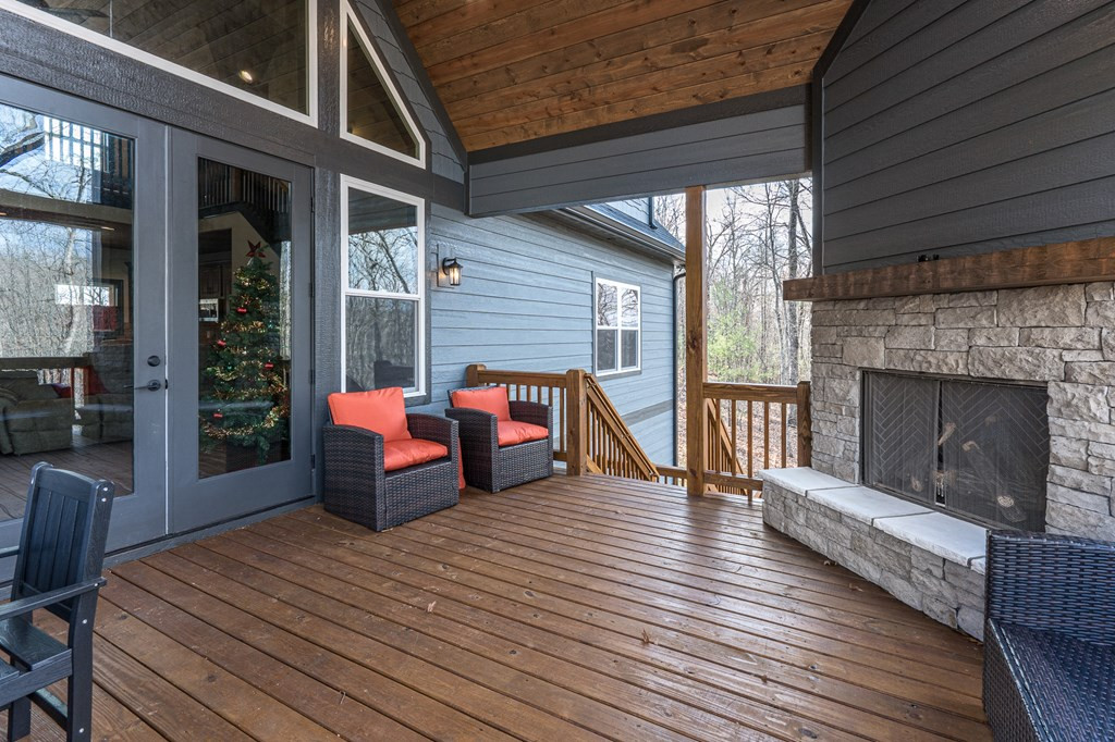 318 Tracks Hollow Property Photo 37