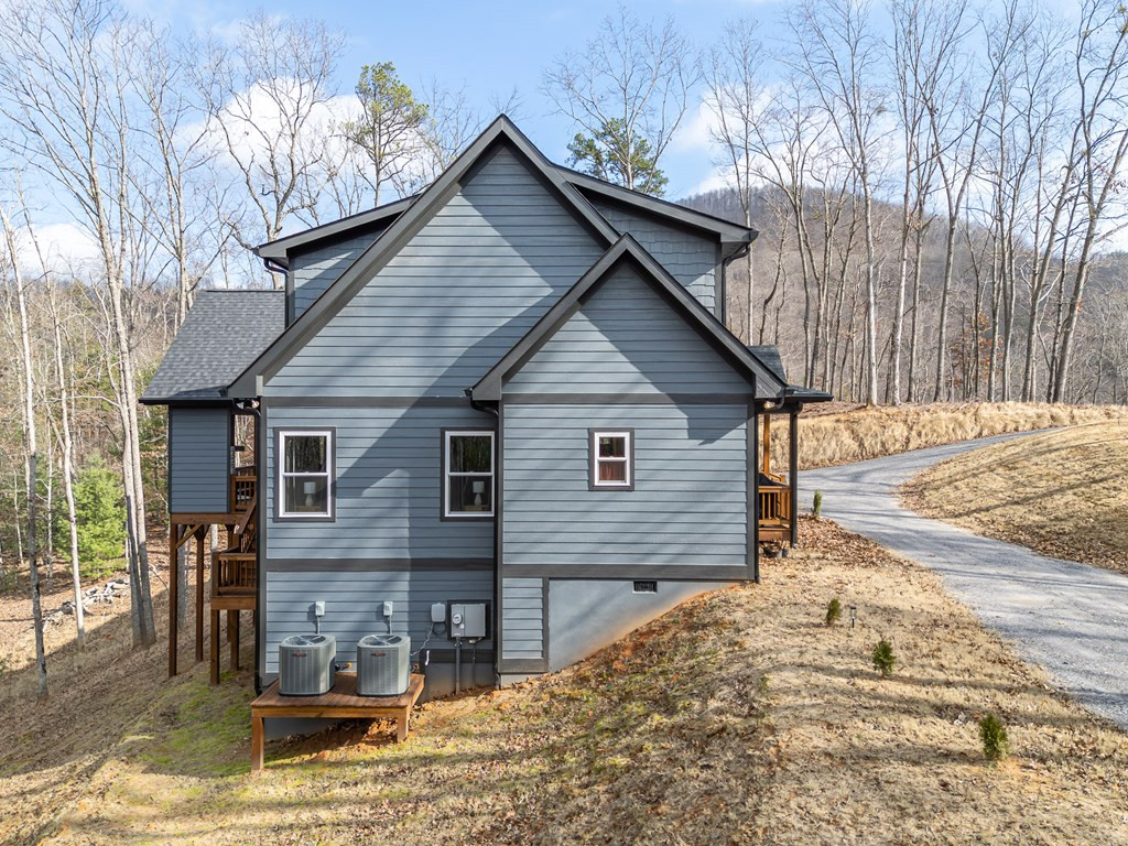 318 Tracks Hollow Property Photo 44