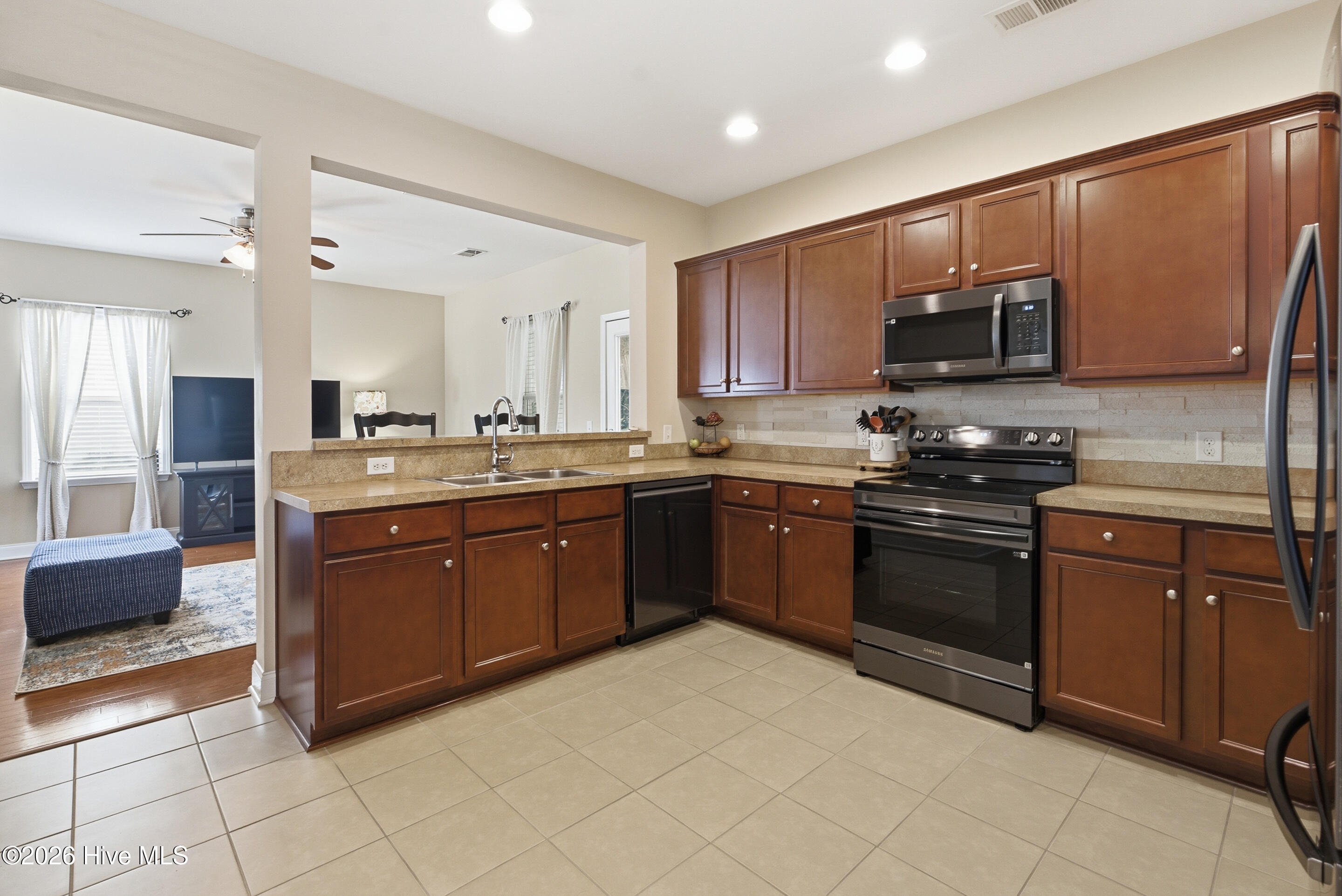 5224 Shipmast Way Property Photo 16