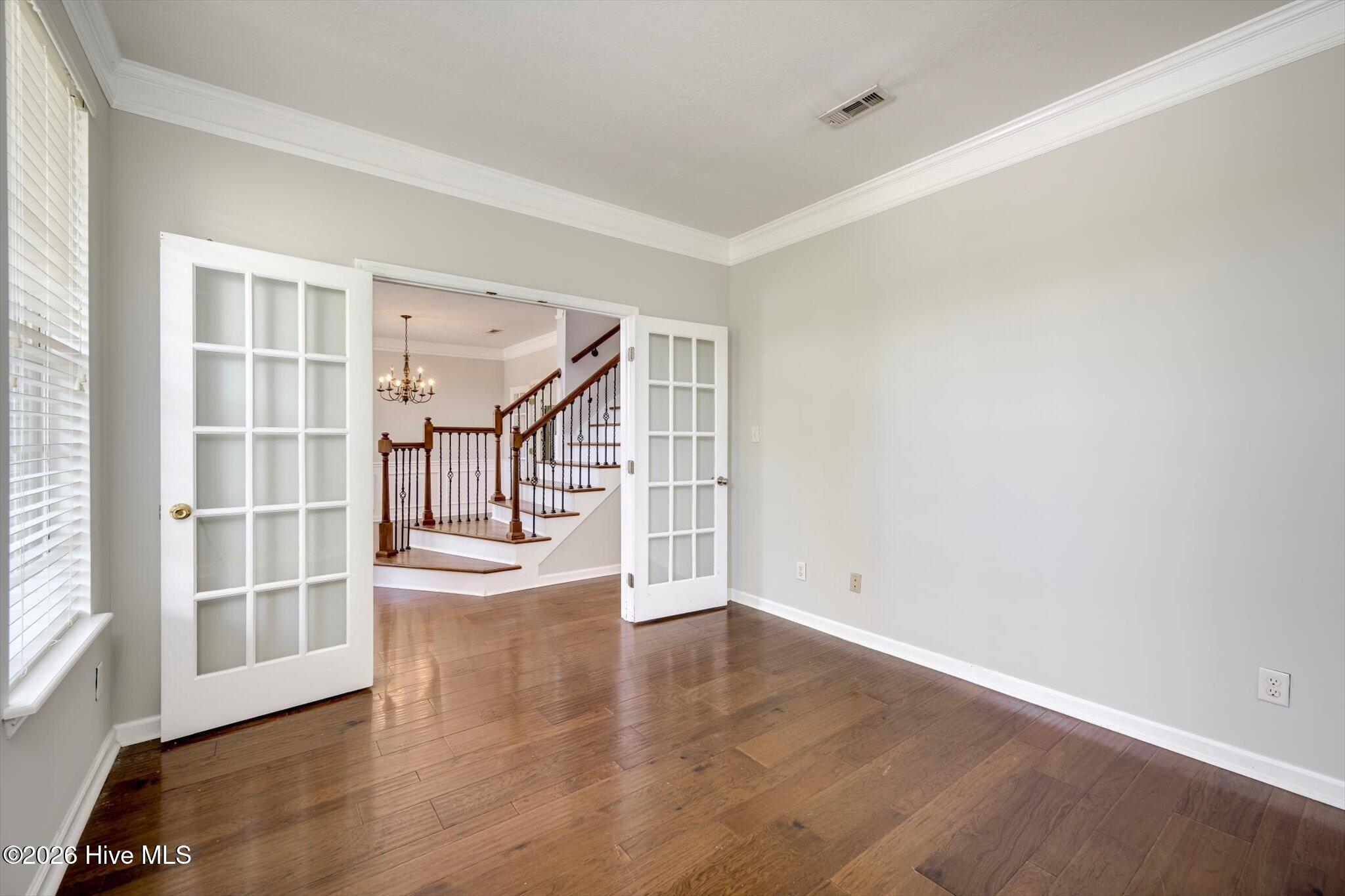 224 Bainbridge Drive Property Photo 8