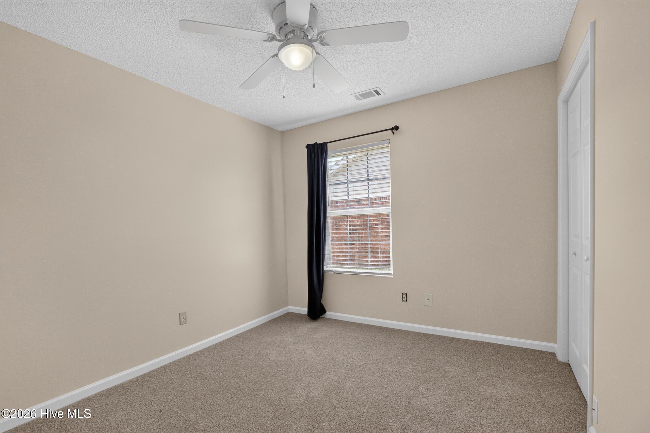 518 Reading Court Property Photo 6