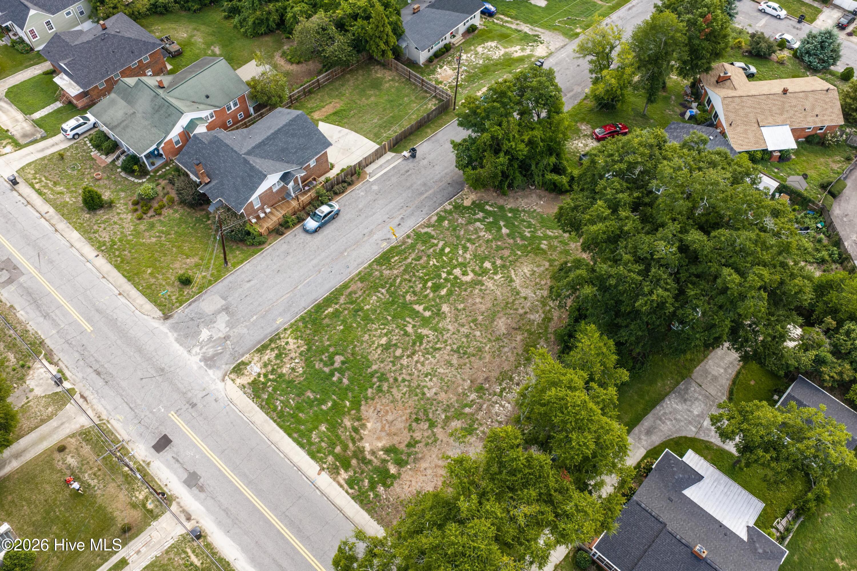 2030 Spring Hill Terrace Property Photo 6