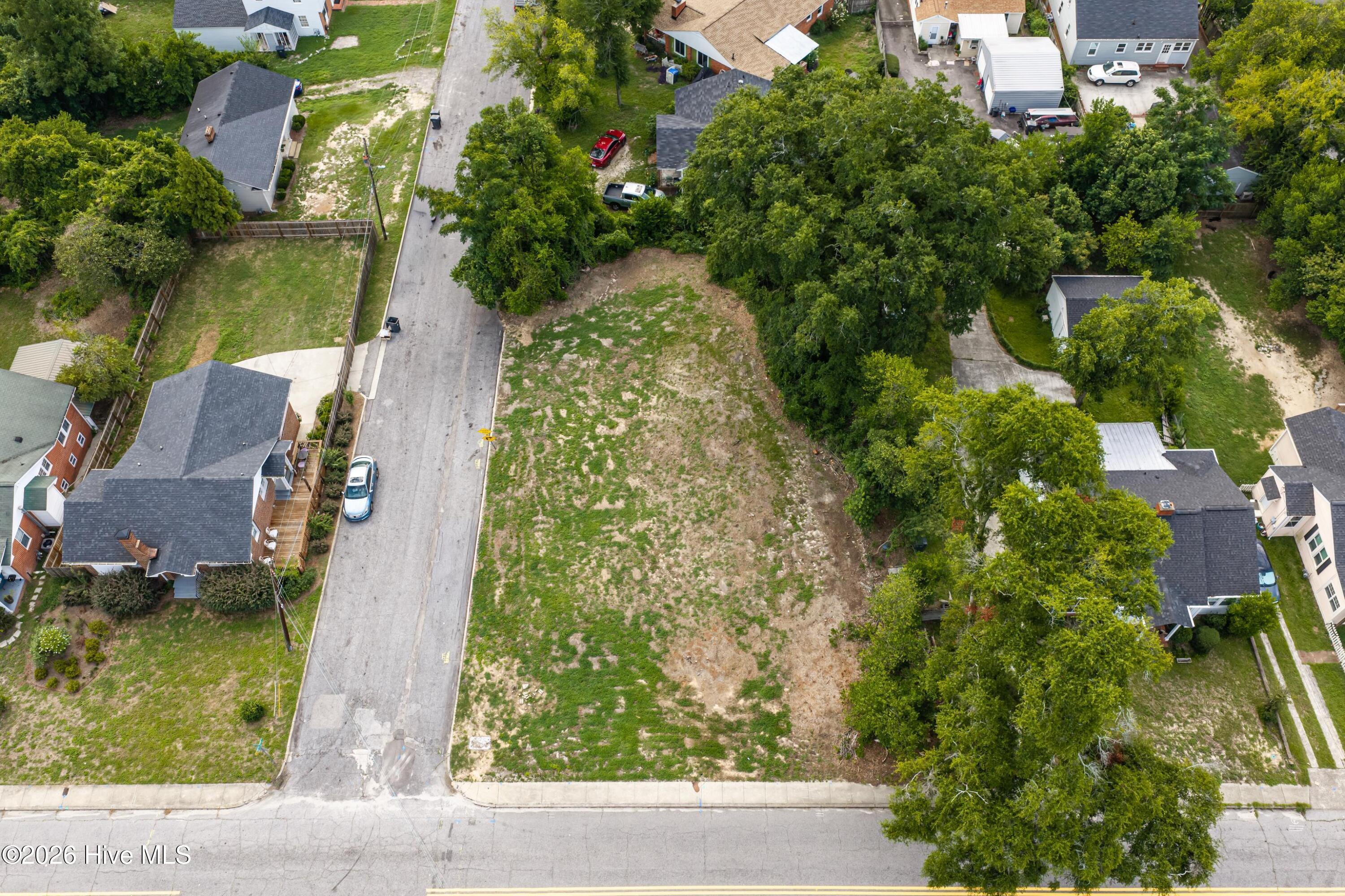 2030 Spring Hill Terrace Property Photo 7