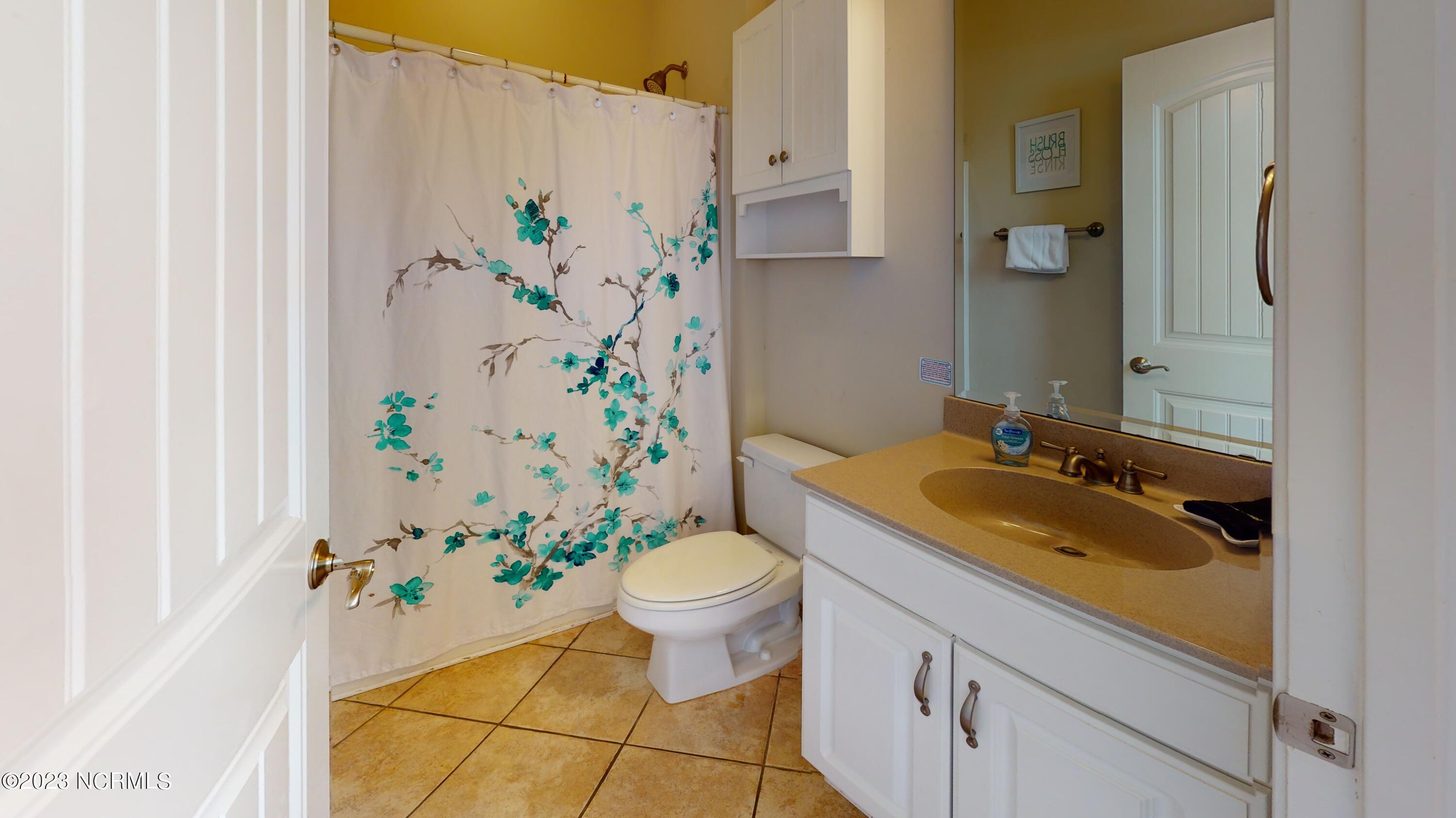 1615 Snapper Lane Unit 2 Property Photo 26