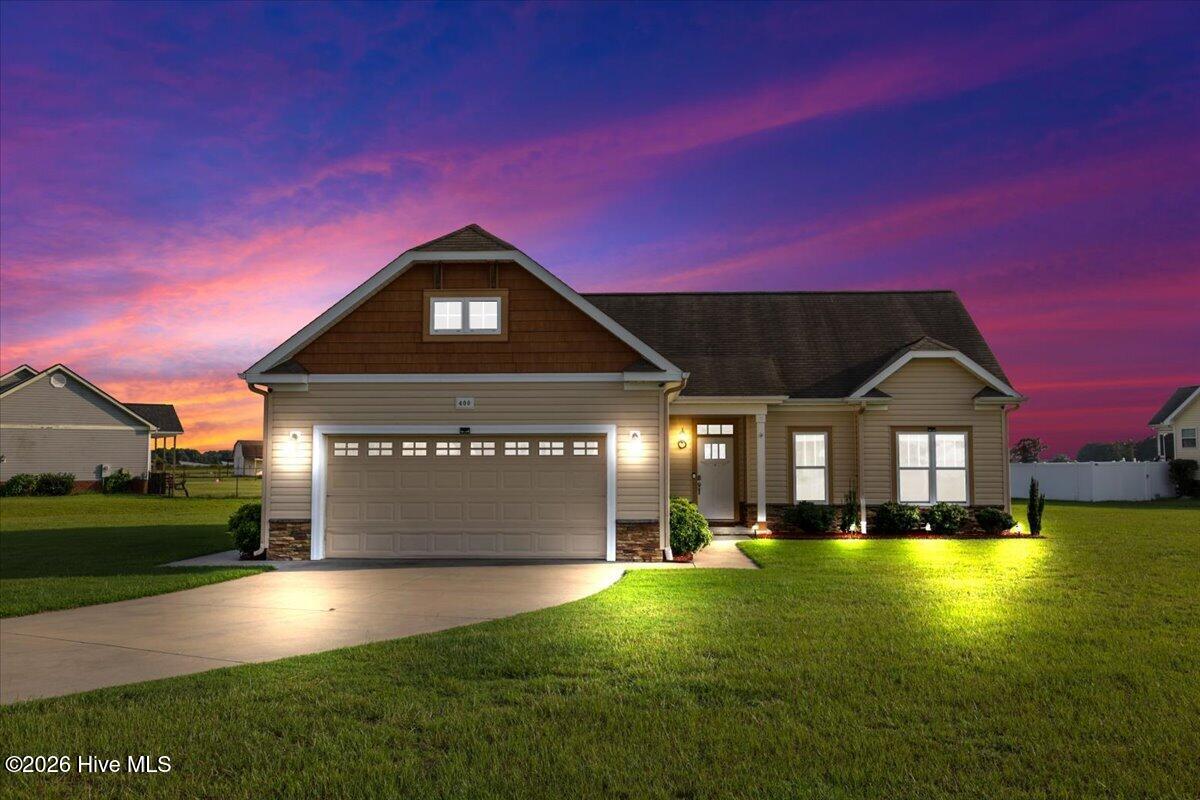 400 Wingspread Drive Property Photo 2