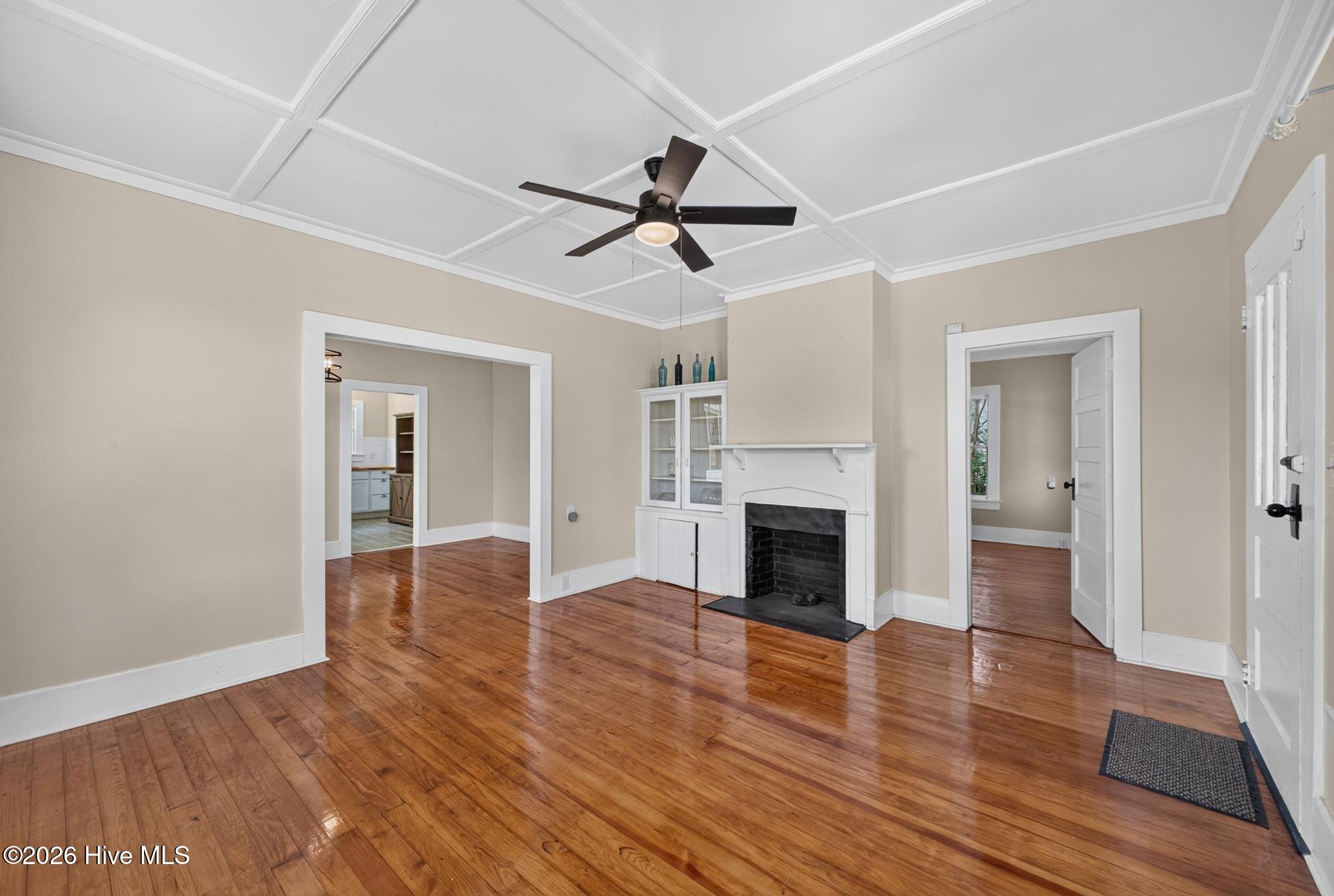 104 Powell Street Property Photo 9
