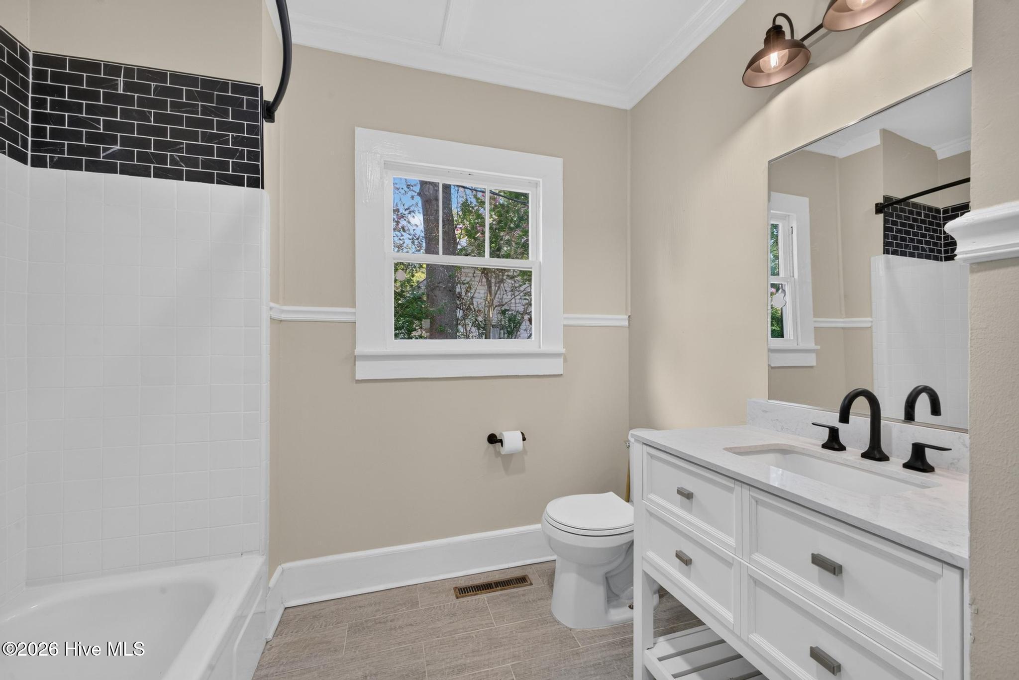 104 Powell Street Property Photo 26