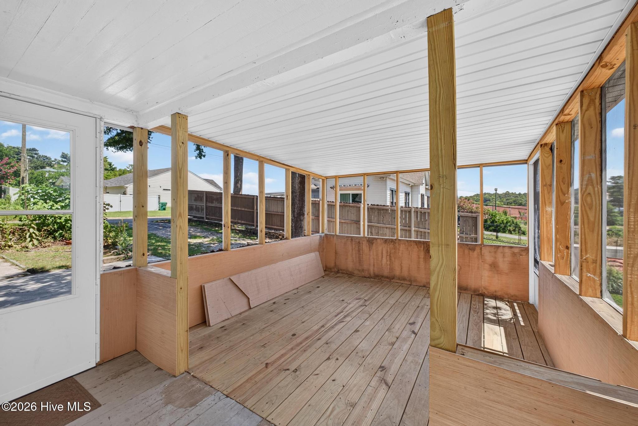 104 Powell Street Property Photo 30