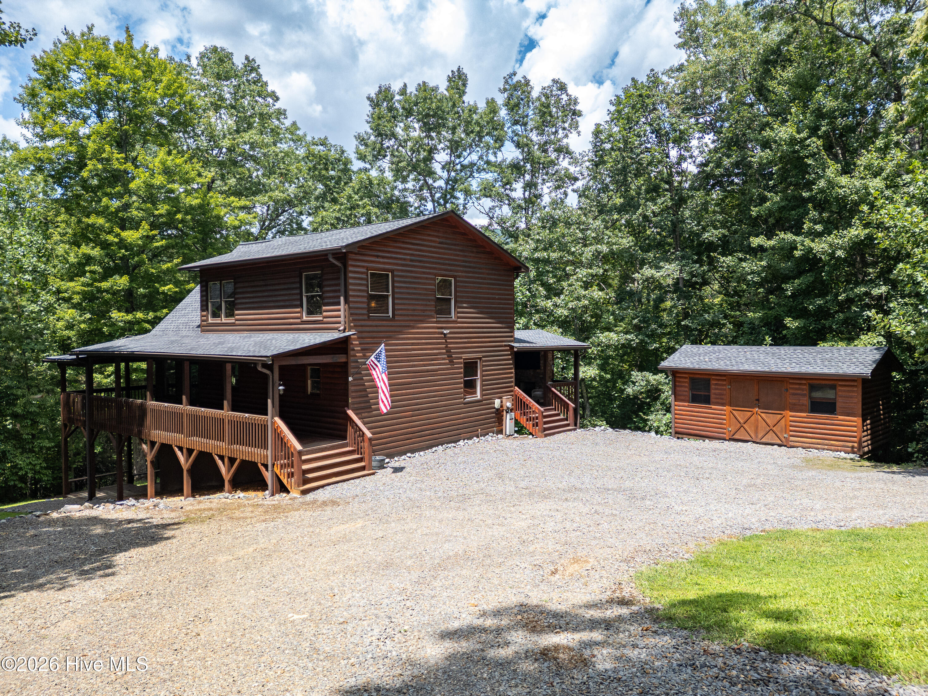 70 Snipe Lane Property Photo 1
