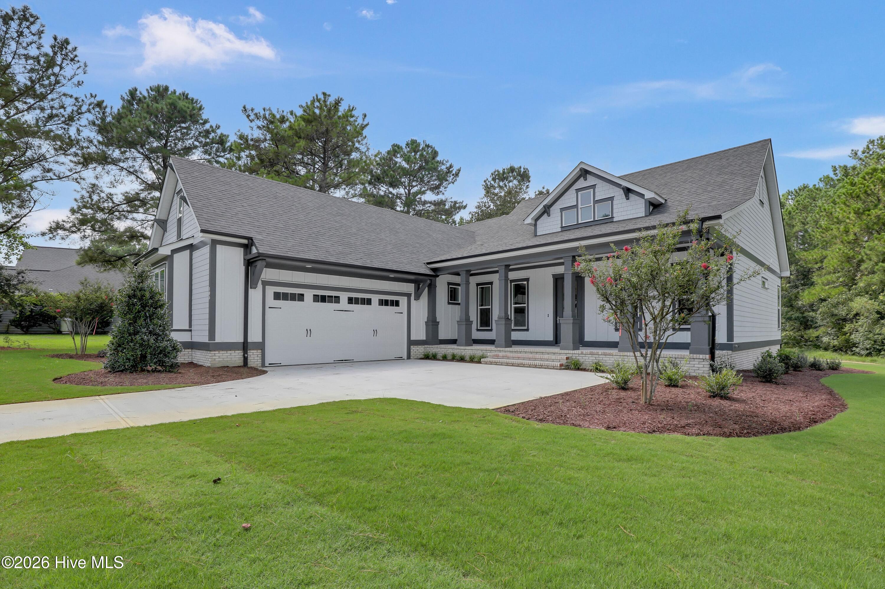 105 Tradewinds Drive Property Photo 3
