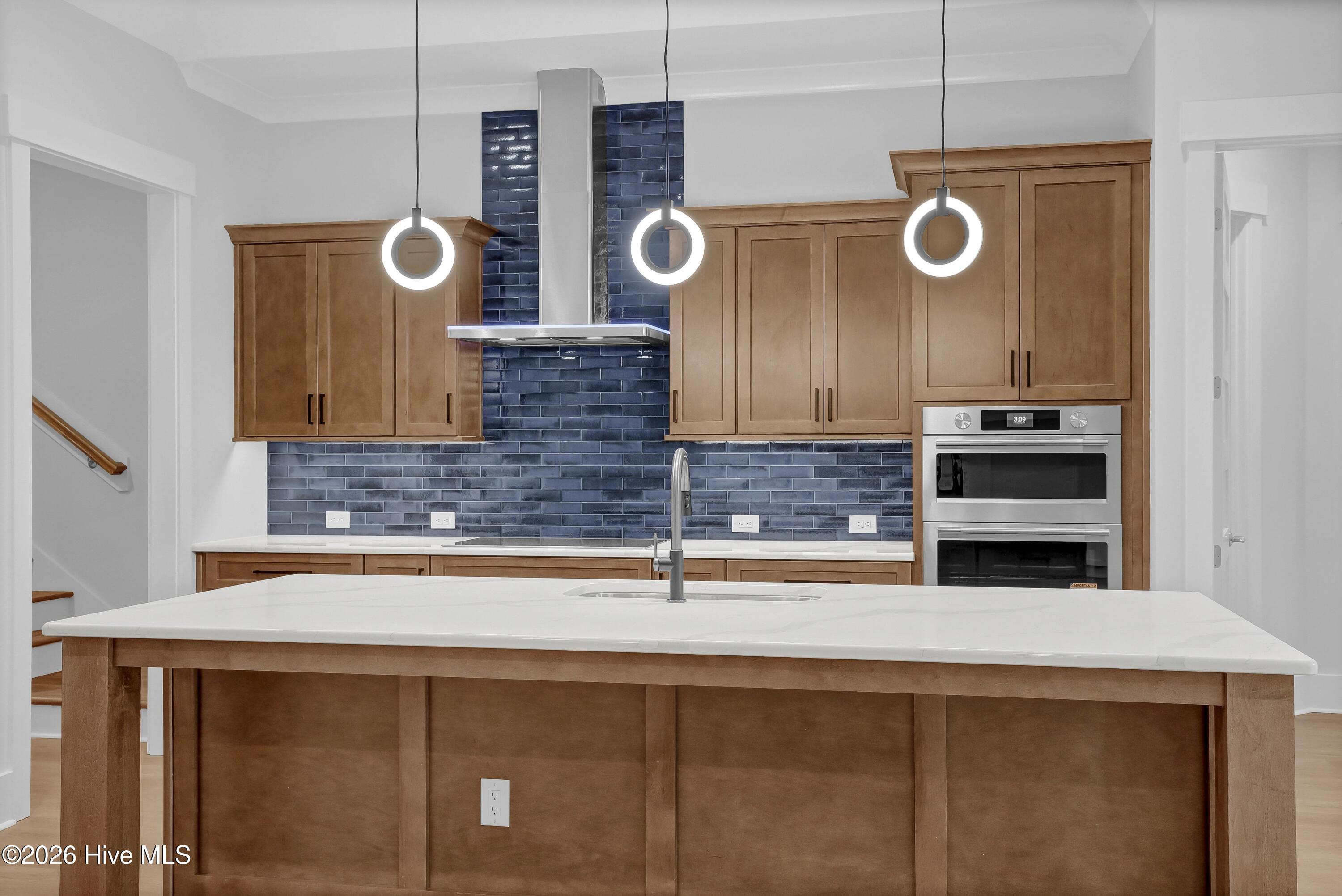 105 Tradewinds Drive Property Photo 10